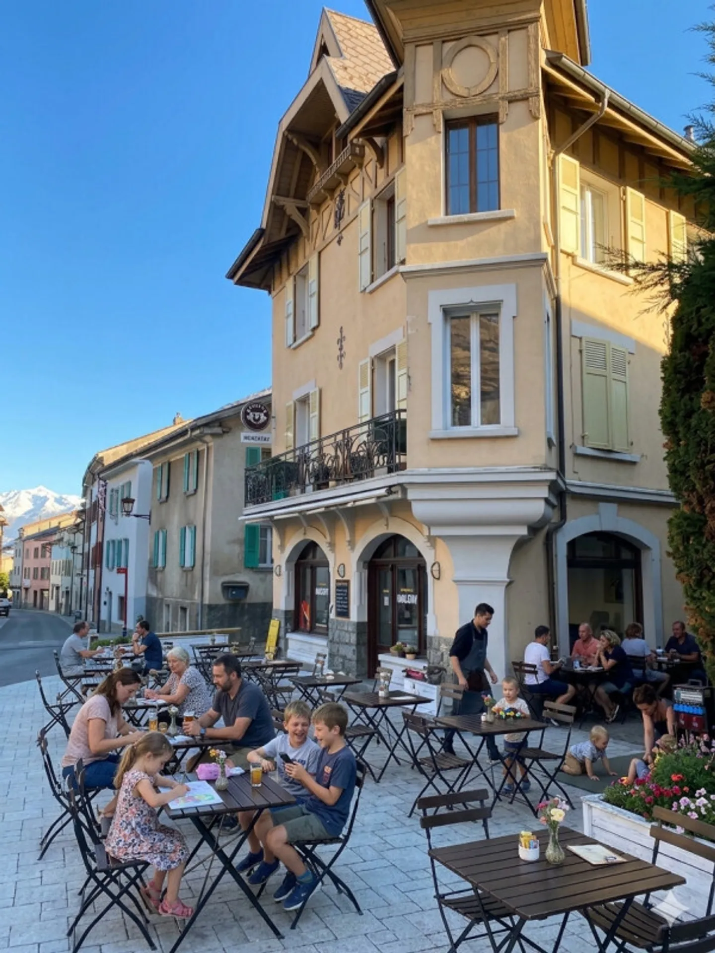 Offmarket: Splendido immobile redditizio a Martigny Bourg! - Foto 2 di 2