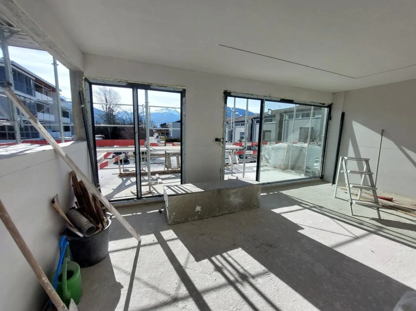Bel appartement de 4 pièces dans une villa mitoyenne - Photo 2 sur 13