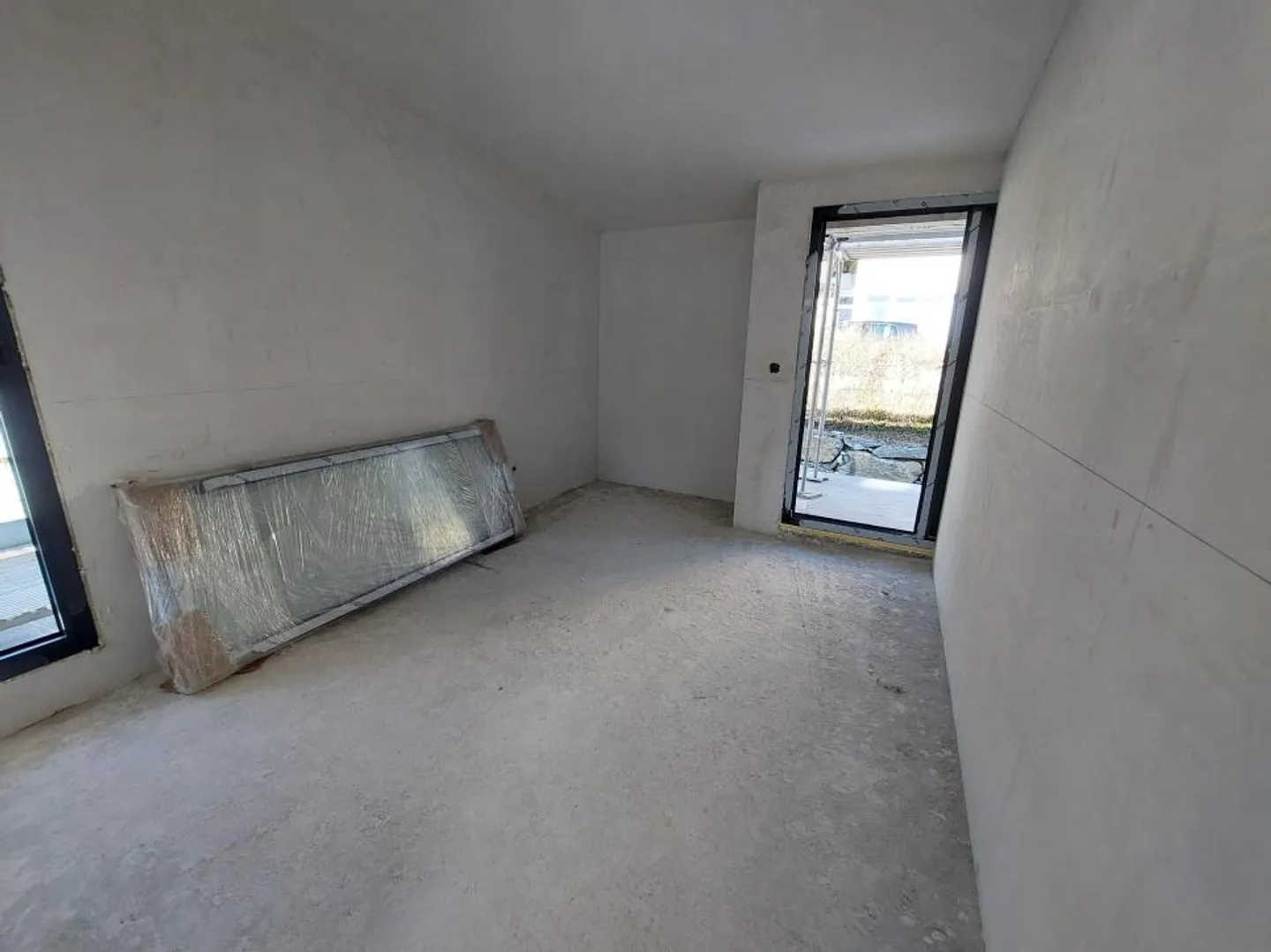 Bel appartement de 4 pièces dans une villa mitoyenne - Photo 9 sur 13