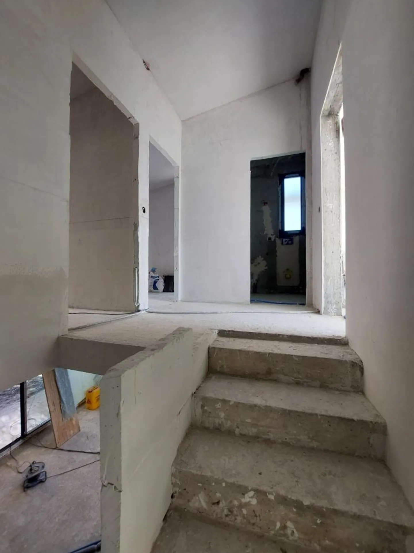 Bel appartement de 4 pièces dans une villa mitoyenne - Photo 12 sur 13
