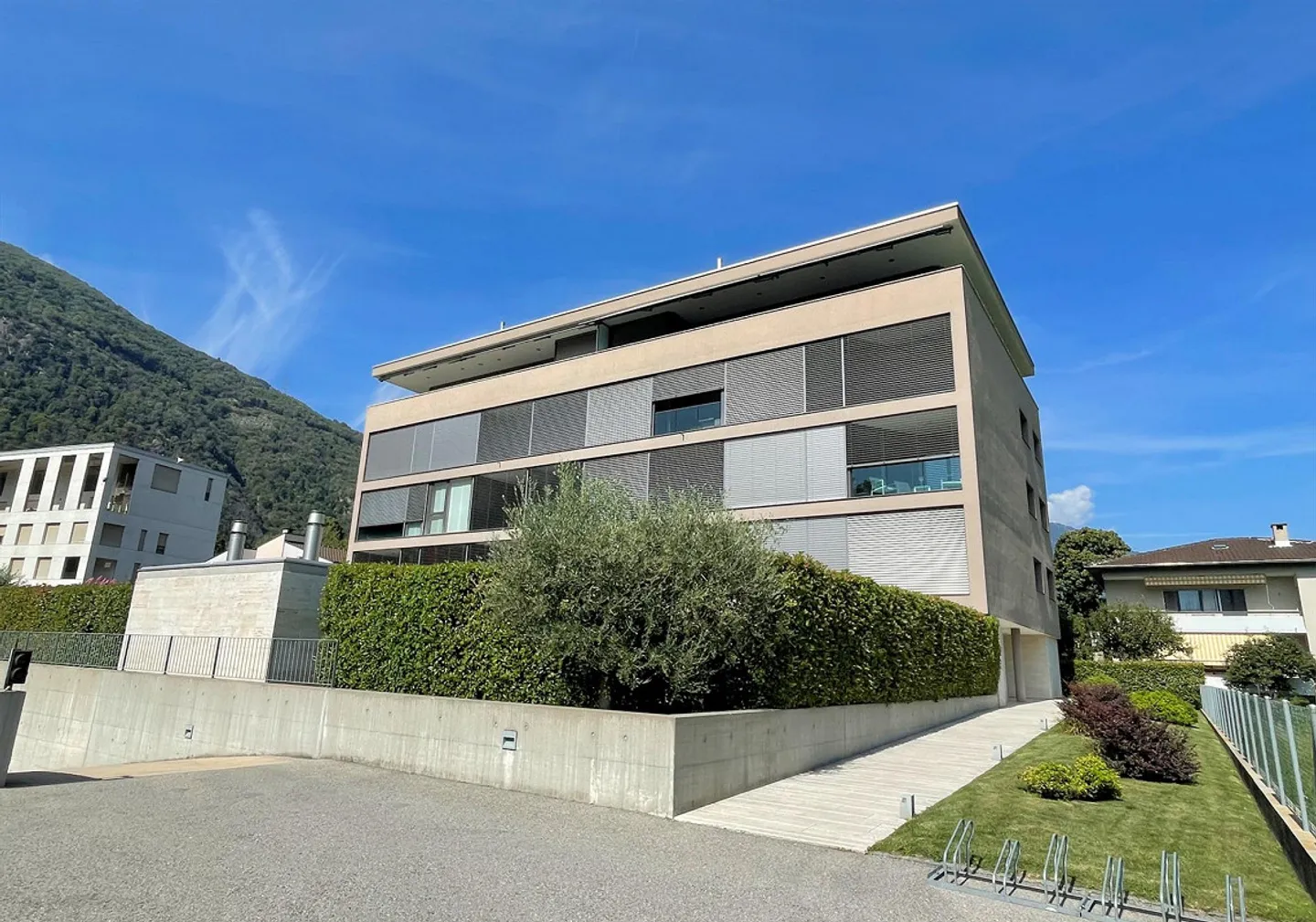 Appartamento con grande giardino a due passi dal centro città - Foto 5 di 16