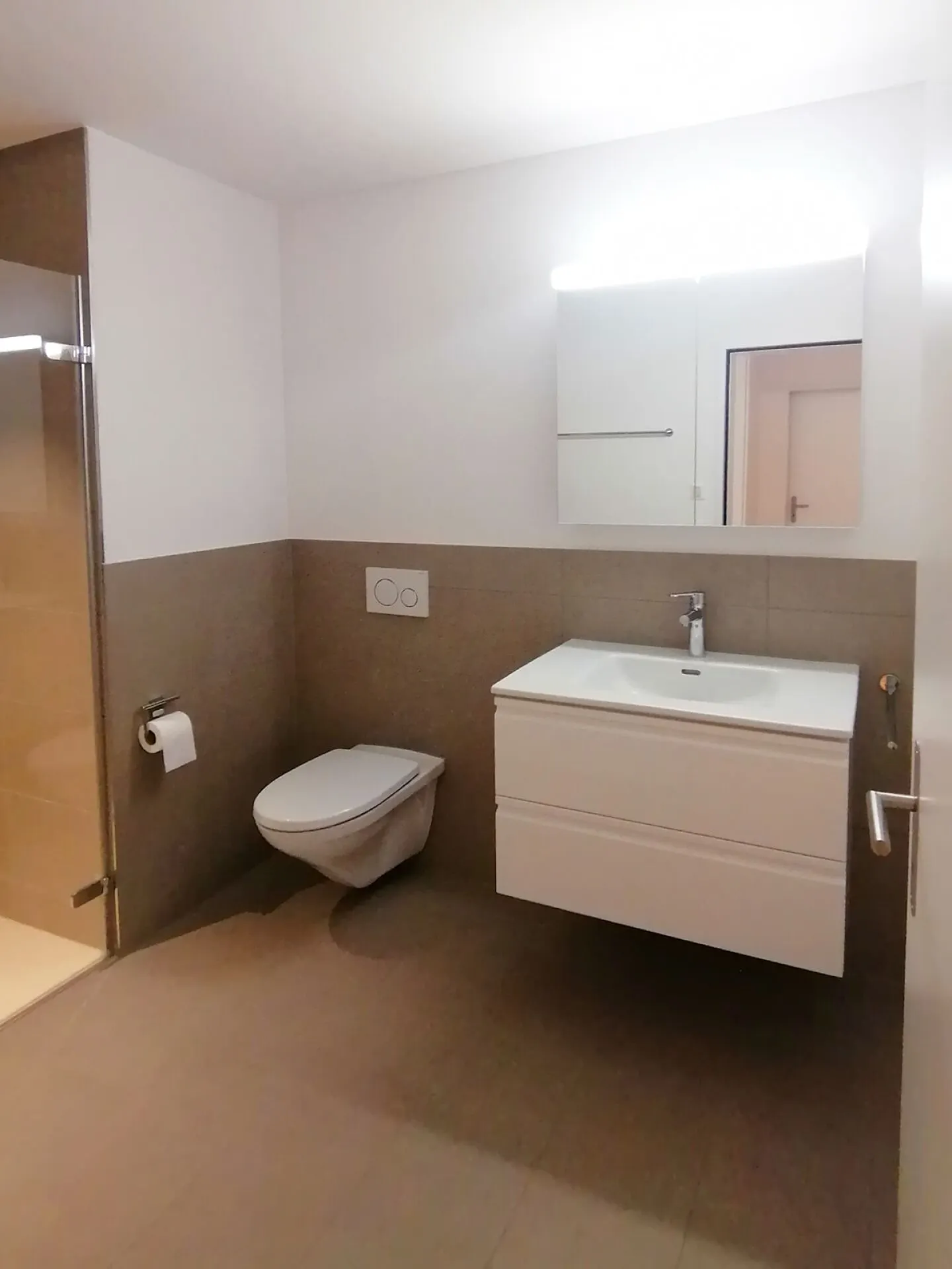 Appartement de jardin moderne de 3,5 pièces dans un emplacement calme - Photo 8 sur 14