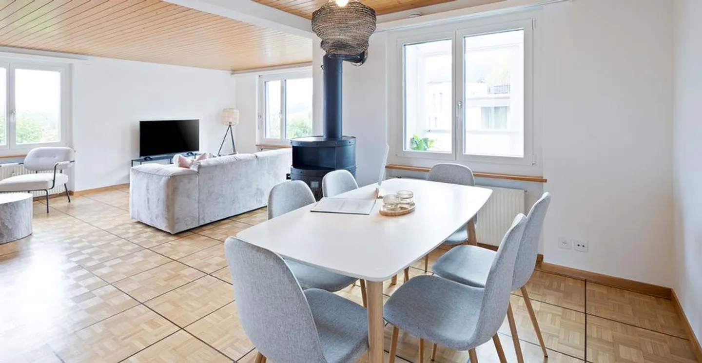Spacious, charming 5.5 room apartment with a feel-good atmosphere - Photo 9 of 12