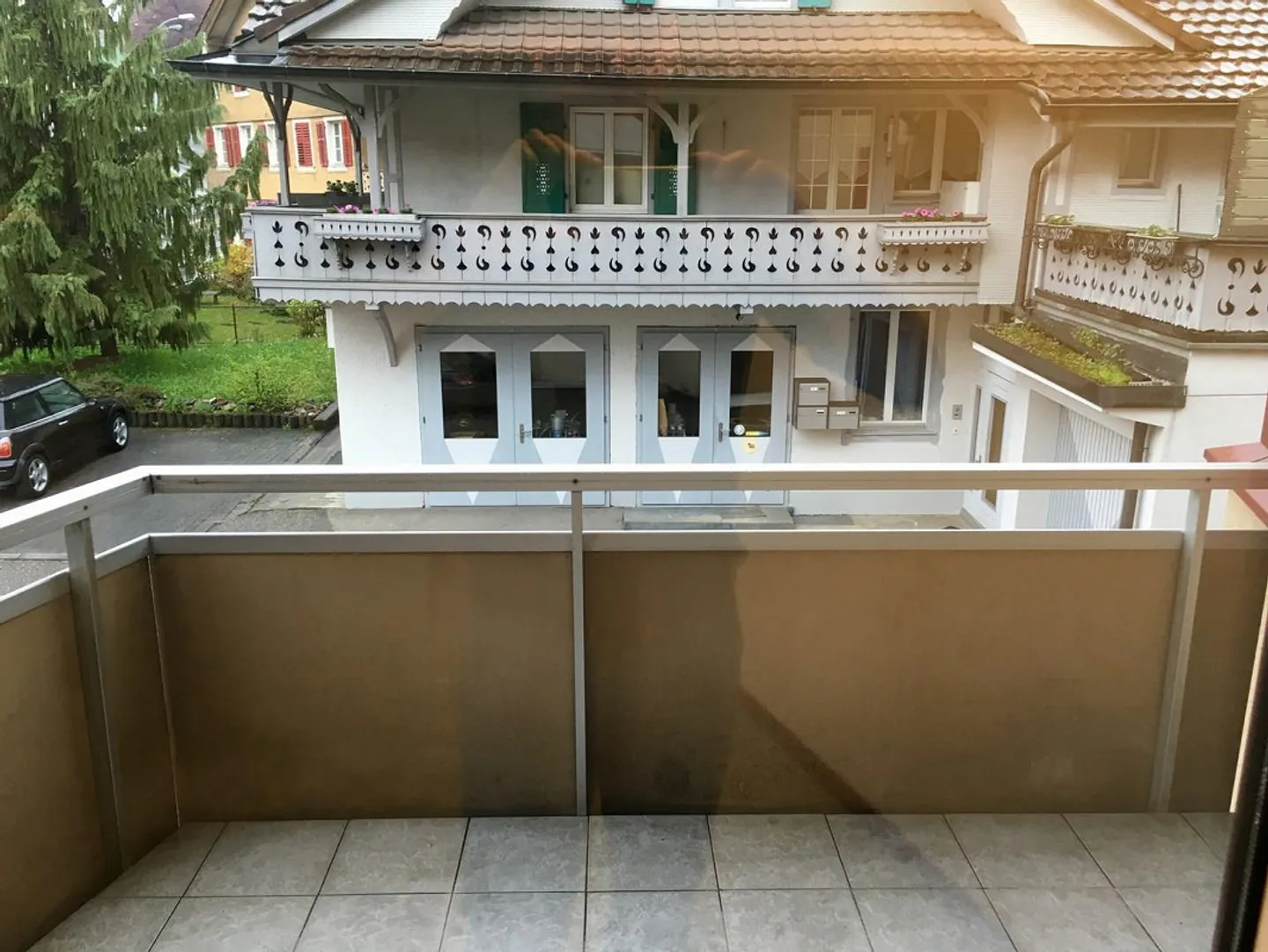 Grosse 6.5 Zimmerwohnung in super Zustand mit 2 Balkonen - Foto 18 von 25