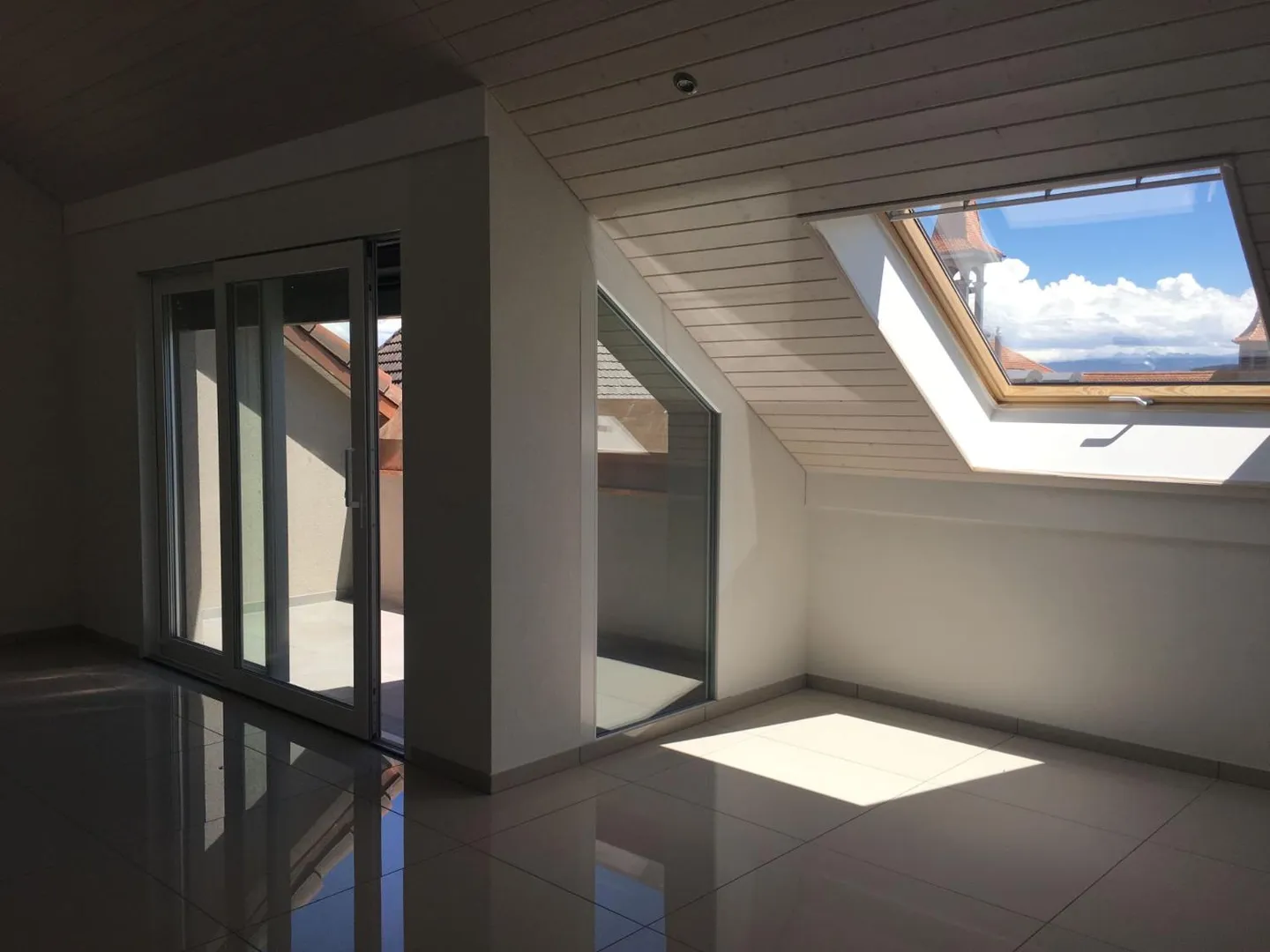 MAGNIFICO DUPLEX IN ATTICO - Foto 4 di 11