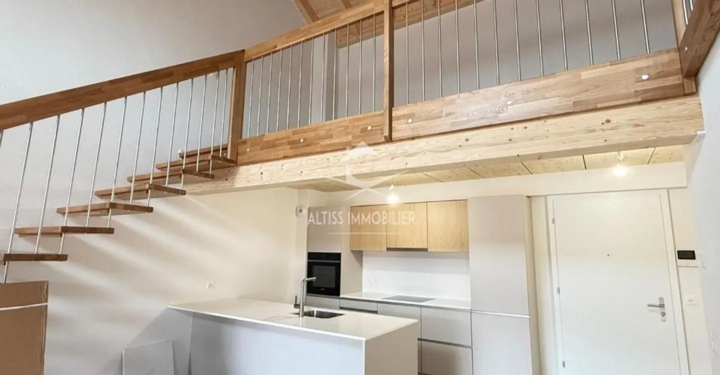 New Attic Apartment in Saint-Cergue - Photo 4 of 13