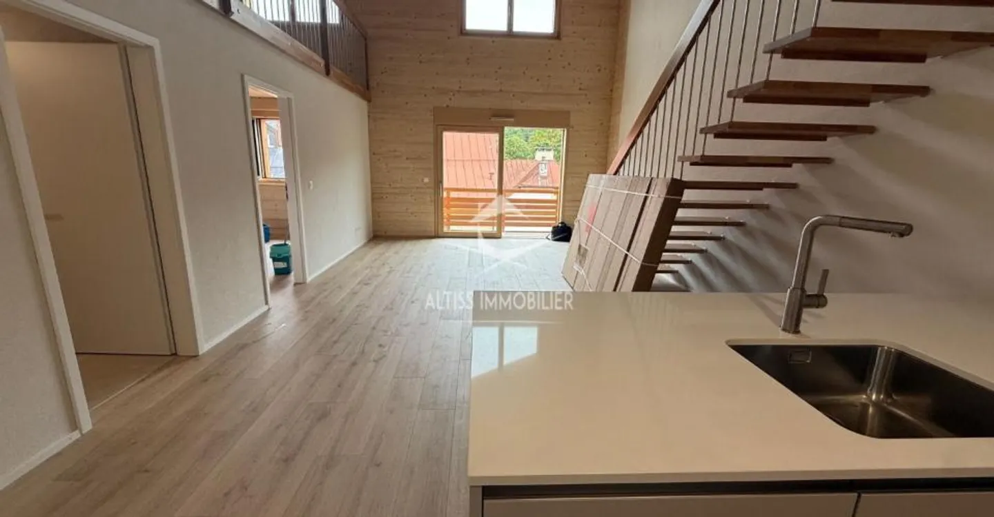 New Attic Apartment in Saint-Cergue - Photo 8 of 13