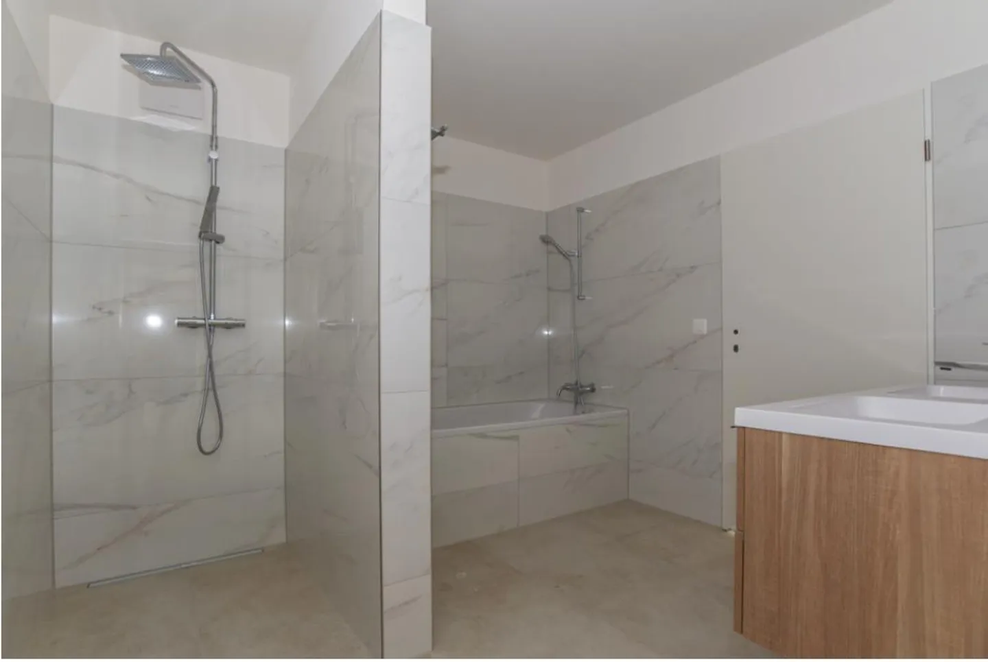 Appartamento 2,5 locali con vista sul Hallwilersee e sulle montagne - Foto 10 di 14