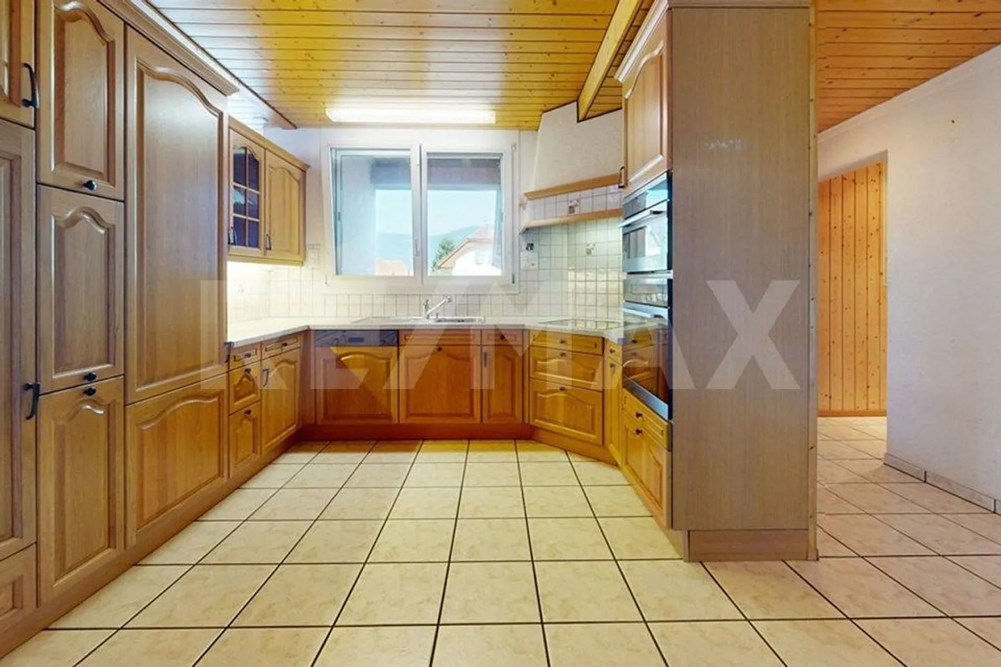 Detached House with Two Residential Units - Photo 2 of 13