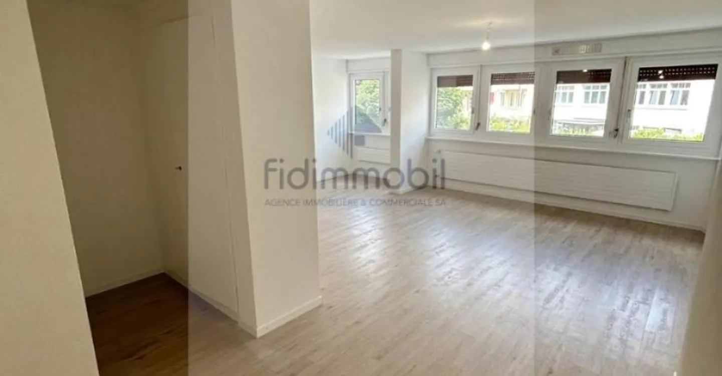 2-Zimmer-Wohnung im 8. Stock - Foto 1 von 7