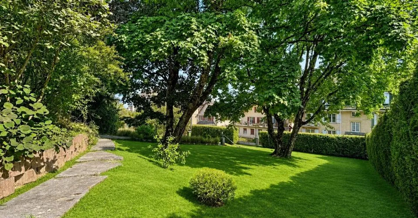 Casa di carattere ristrutturata con vista lago e Alpi - Foto 3 di 13