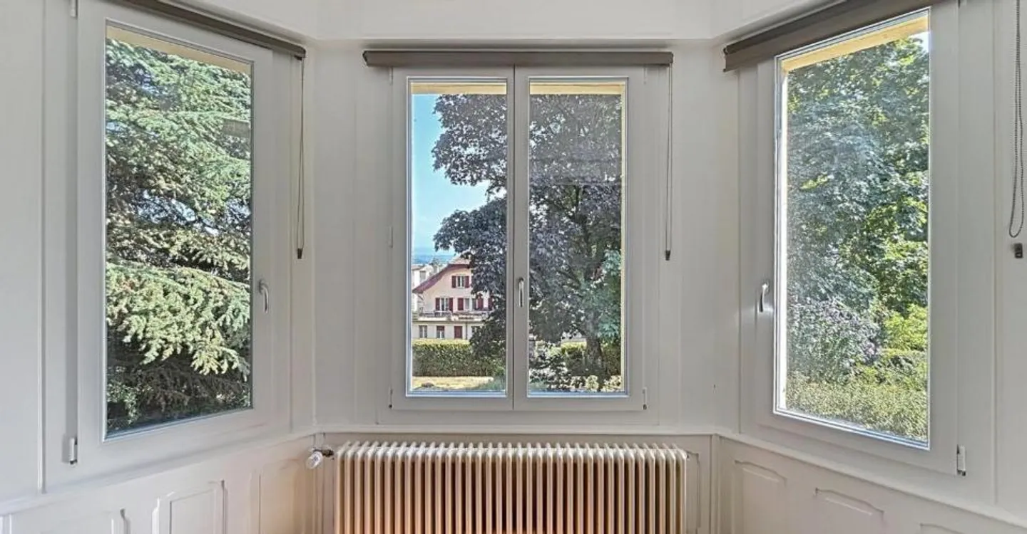 Casa di carattere ristrutturata con vista lago e Alpi - Foto 9 di 13