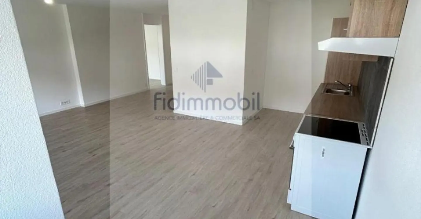 2-Zimmer-Wohnung im 8. Stock - Foto 3 von 7