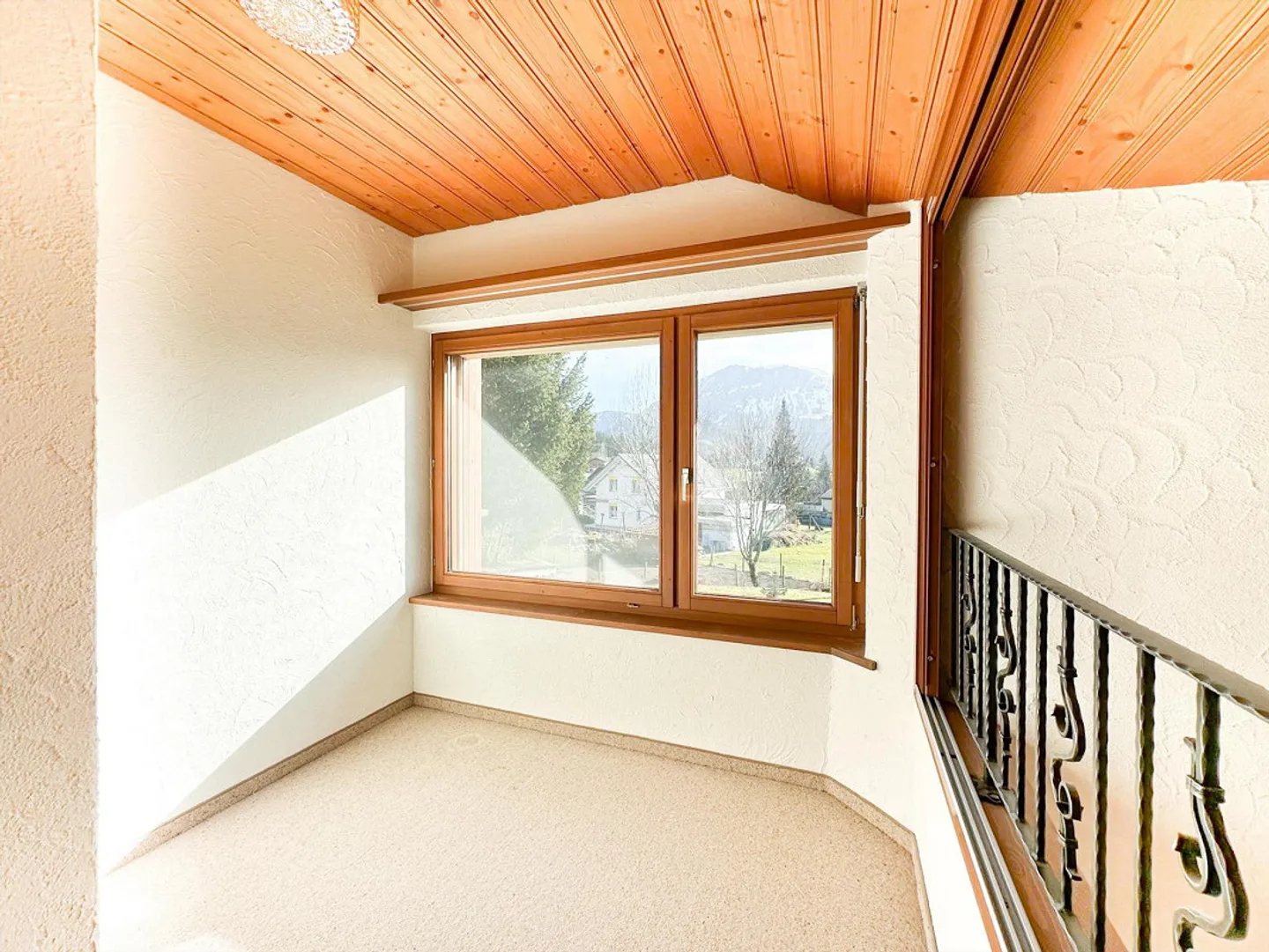 3.5 Room Apartment Attic with Lawn - Photo 13 of 13