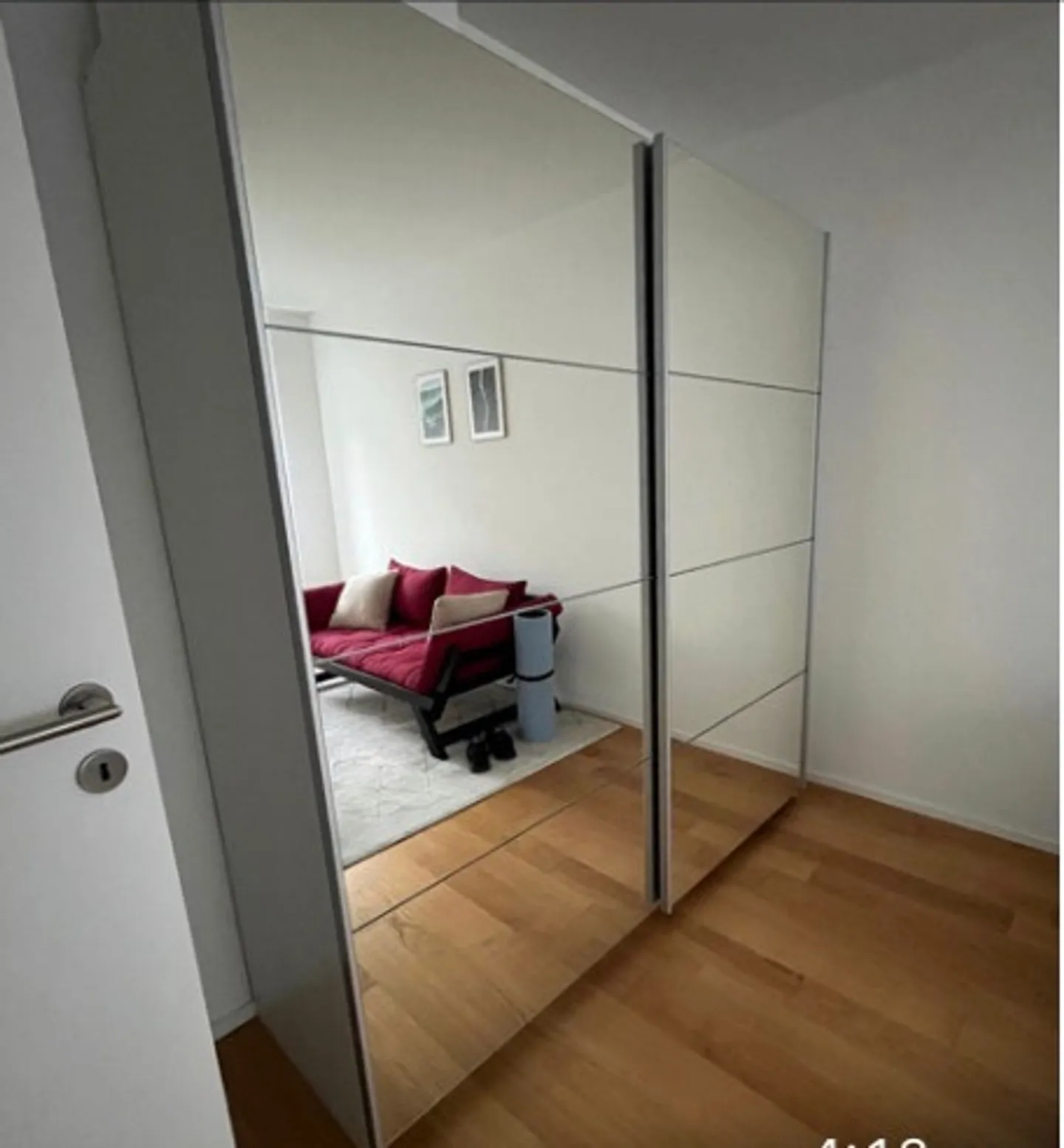 Modern apartment with terrace and parking - Photo 4 of 4