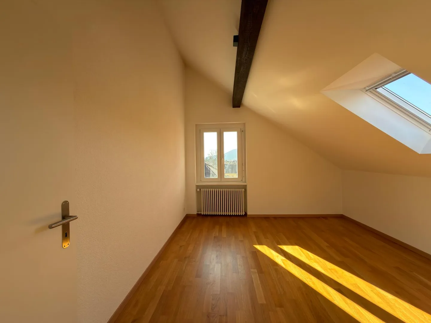 3-room apartment in the attic - Photo 4 of 6