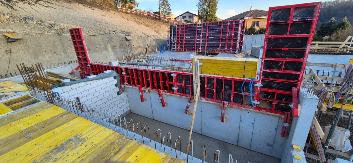 Casa bifamiliare moderna - Foto 11 di 14