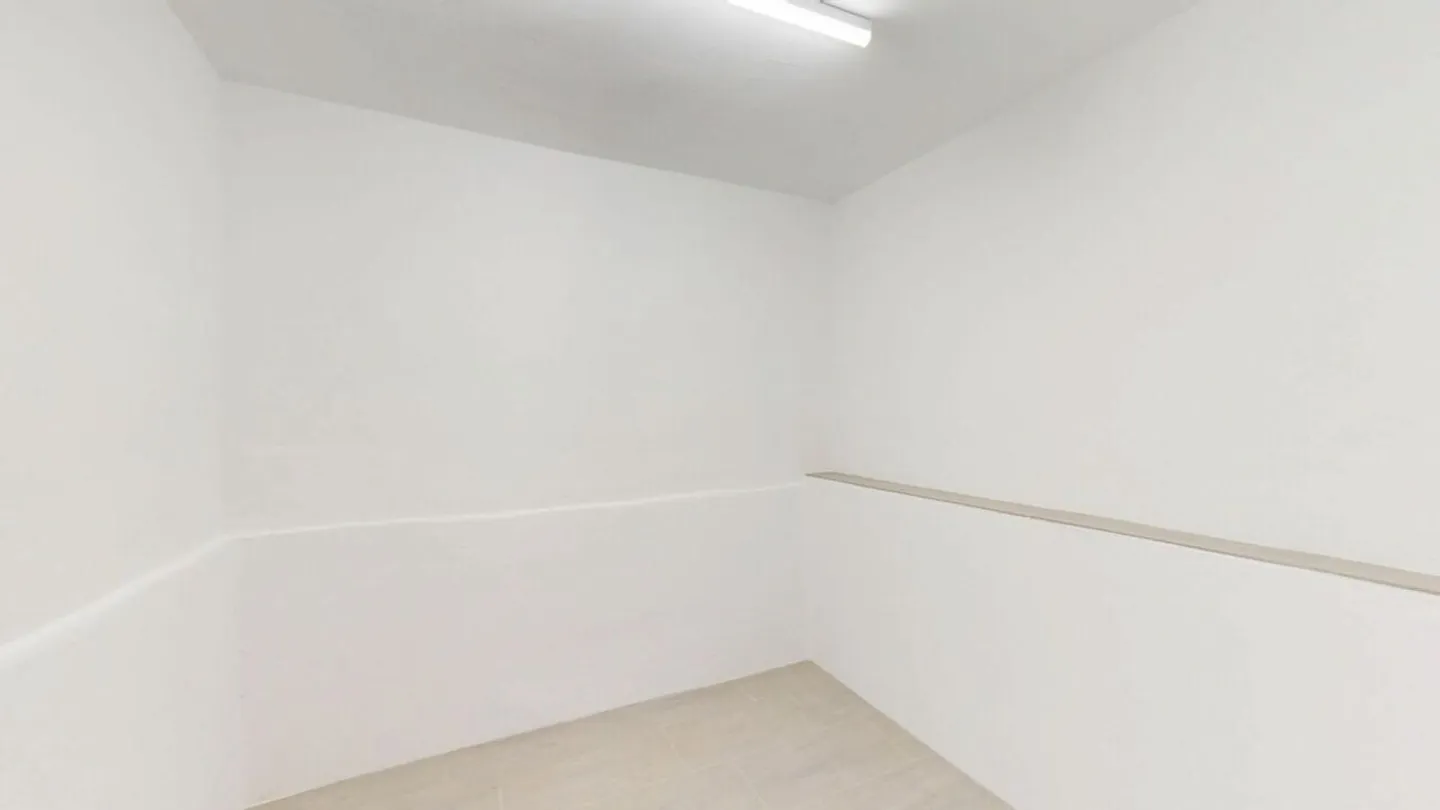 Charmante maison individuelle de 5,5 pièces avec grand jardin - Photo 16 sur 17