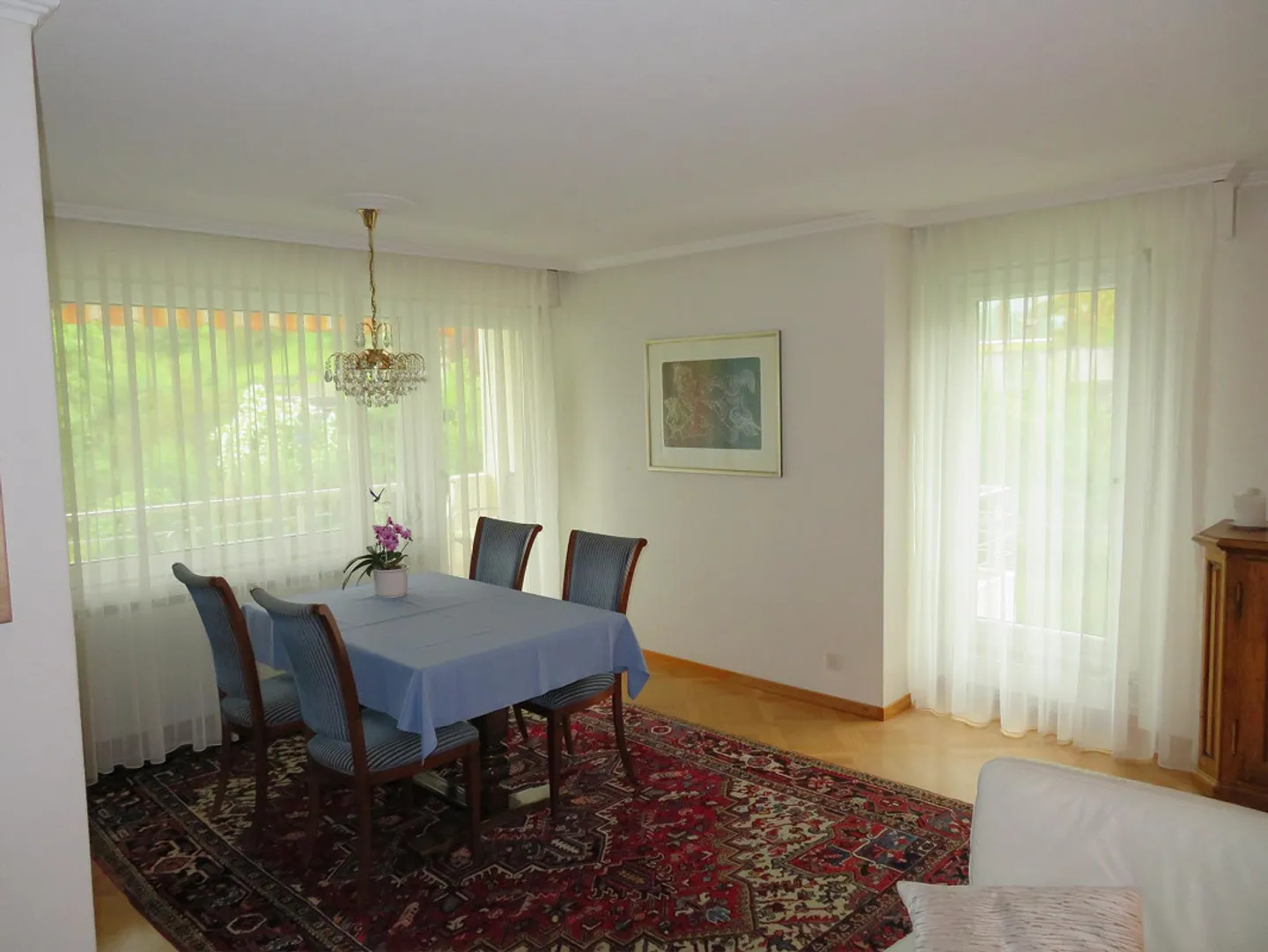 Appartement attrayant de 4,5 pièces avec cheminée et vue sur le Rigi à Matthof - Photo 4 sur 10