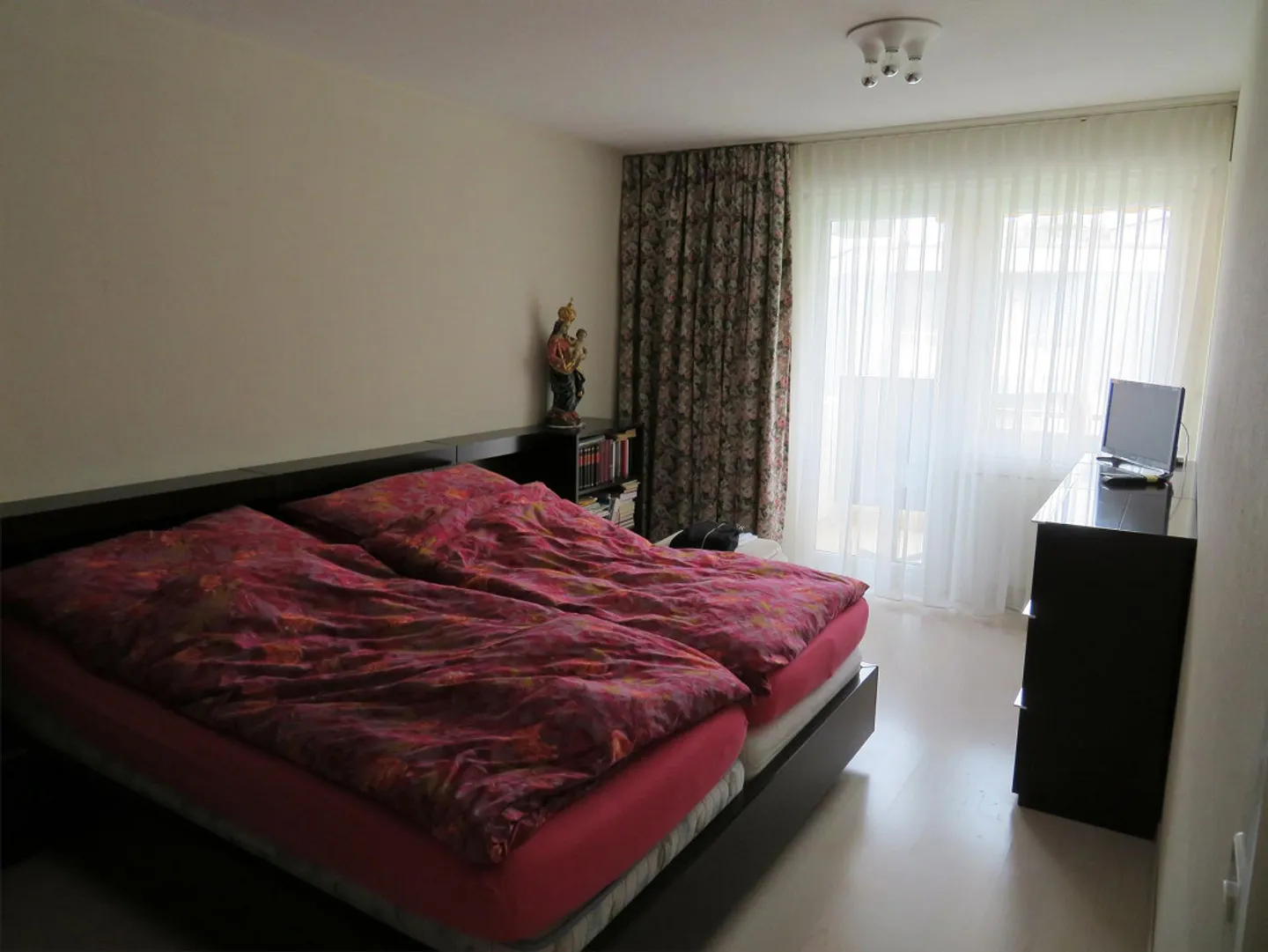 Appartement attrayant de 4,5 pièces avec cheminée et vue sur le Rigi à Matthof - Photo 8 sur 10