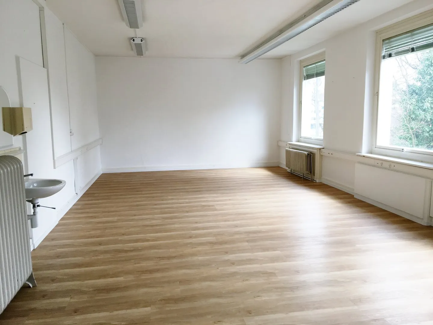 Room 62m2 - Photo 3 of 3