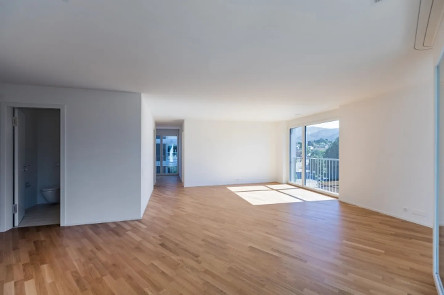 Wohnung mieten - Foto 3 von 7