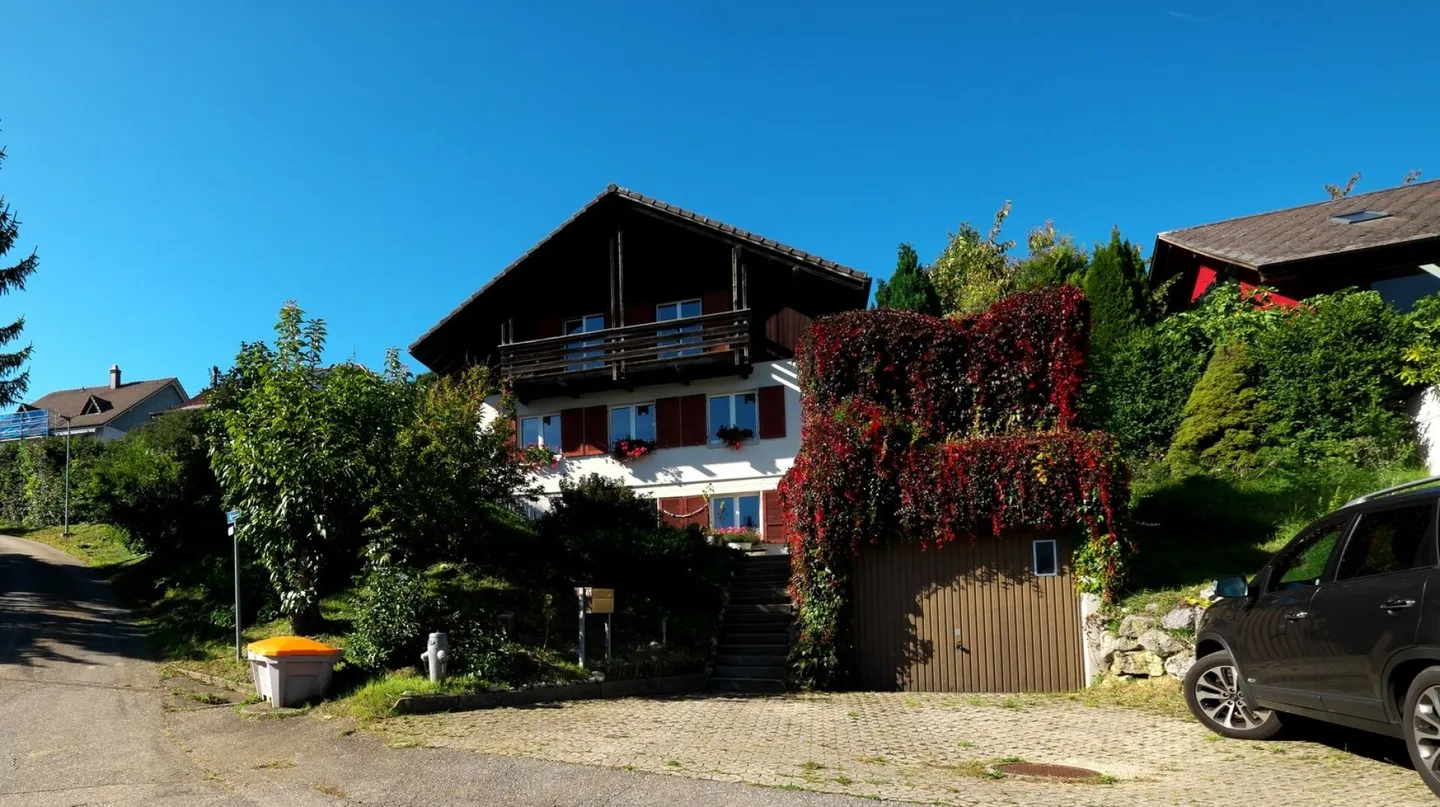 Casa singola in affitto - Foto 2 di 21