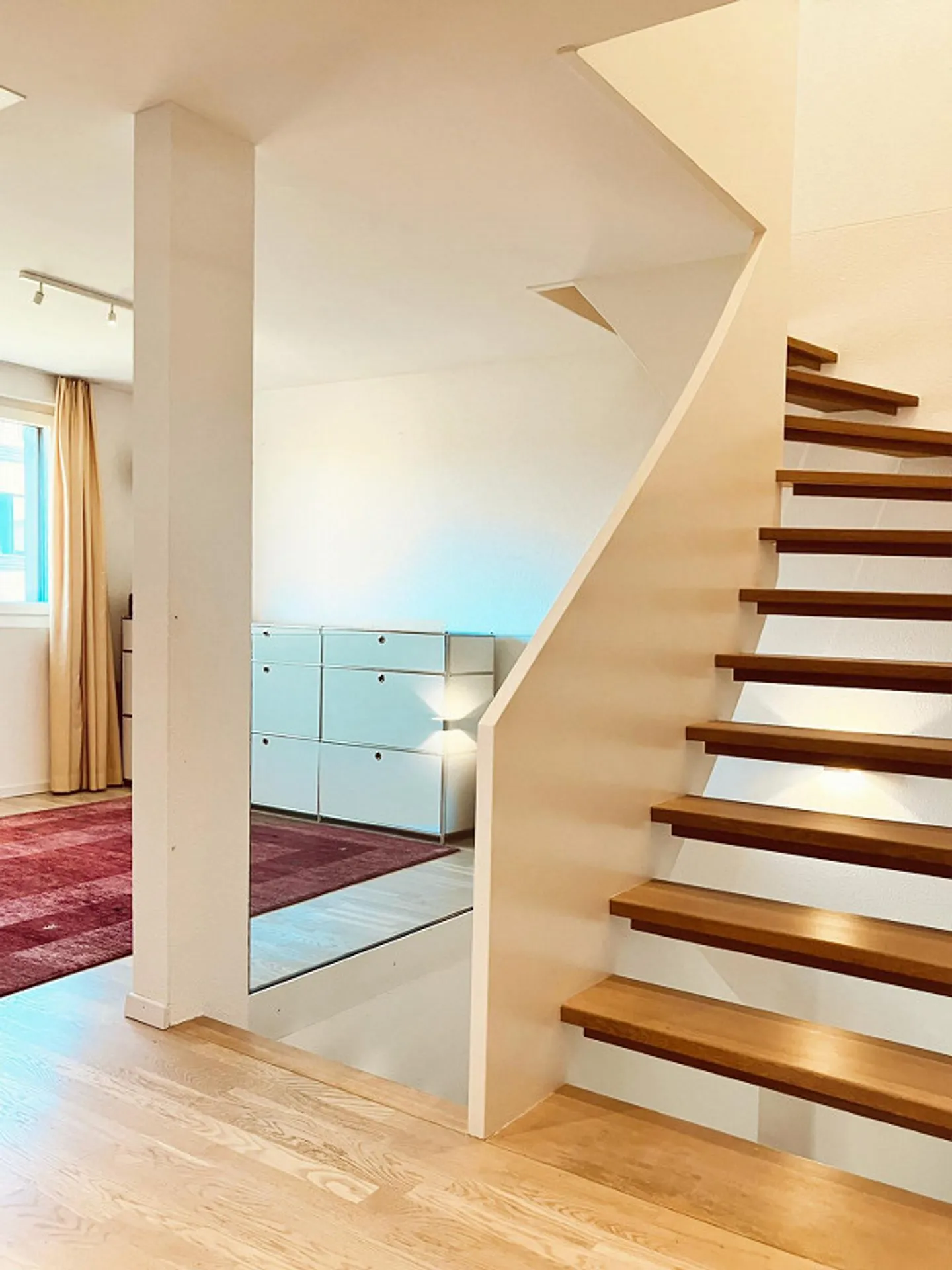 Maison Minergie lumineuse avec terrasse sur le toit et vue - Photo 3 sur 13