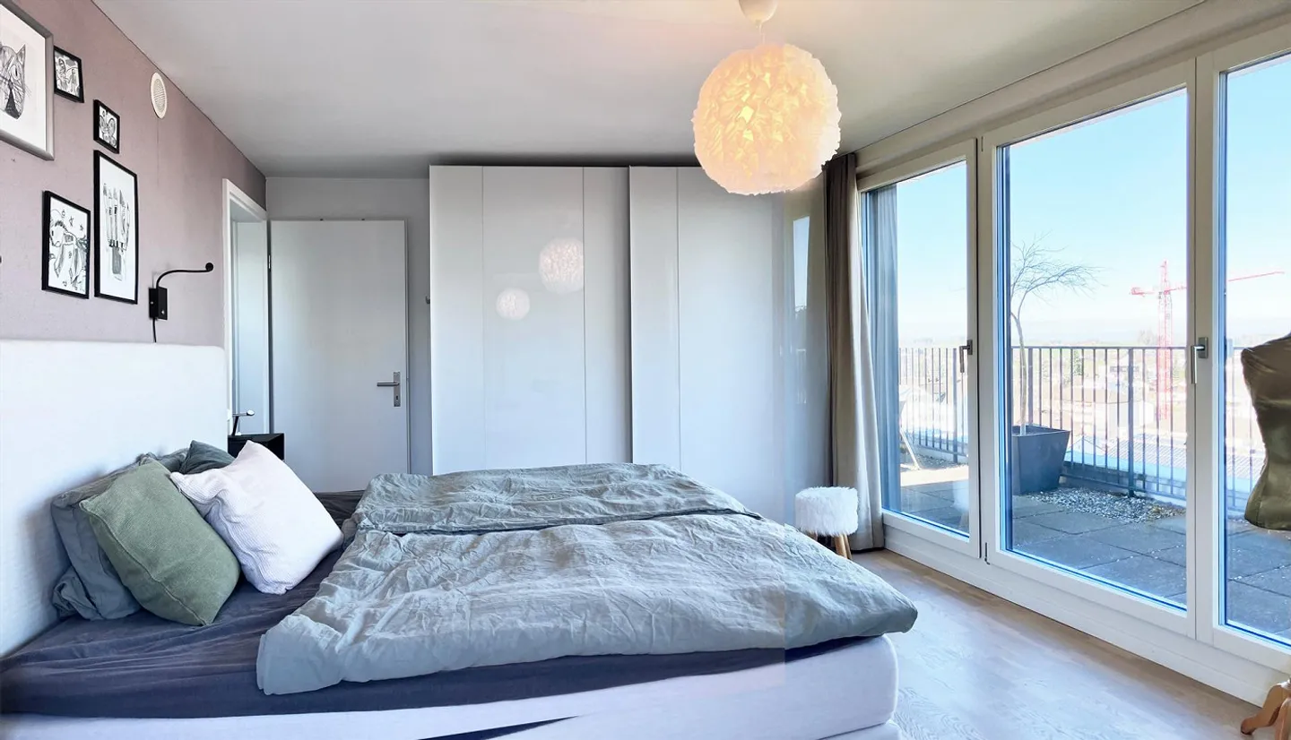 Maison Minergie lumineuse avec terrasse sur le toit et vue - Photo 6 sur 13