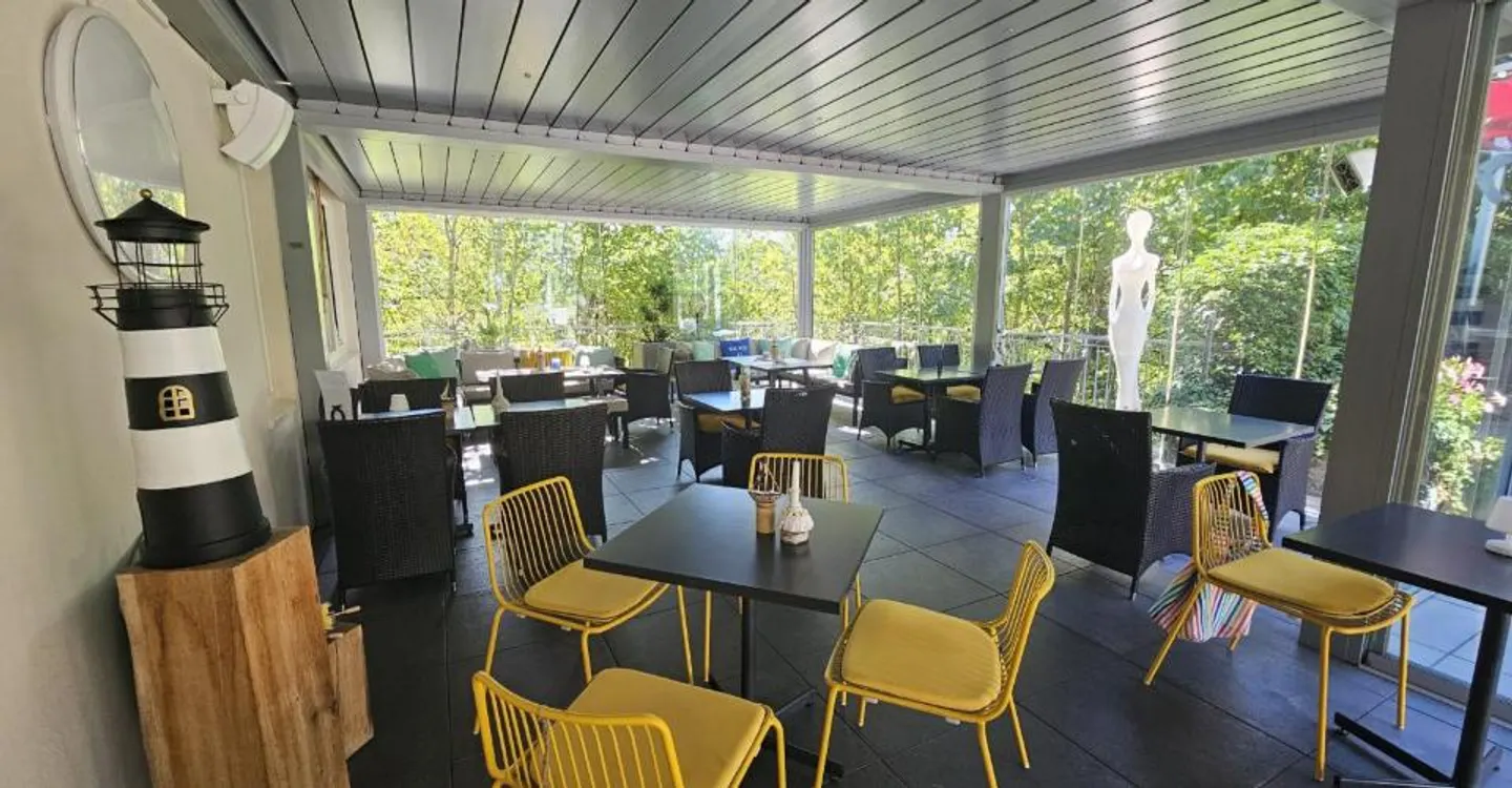 Building to be rehabilitated on a large plot for sale in Porrentruy - Photo 5 of 13