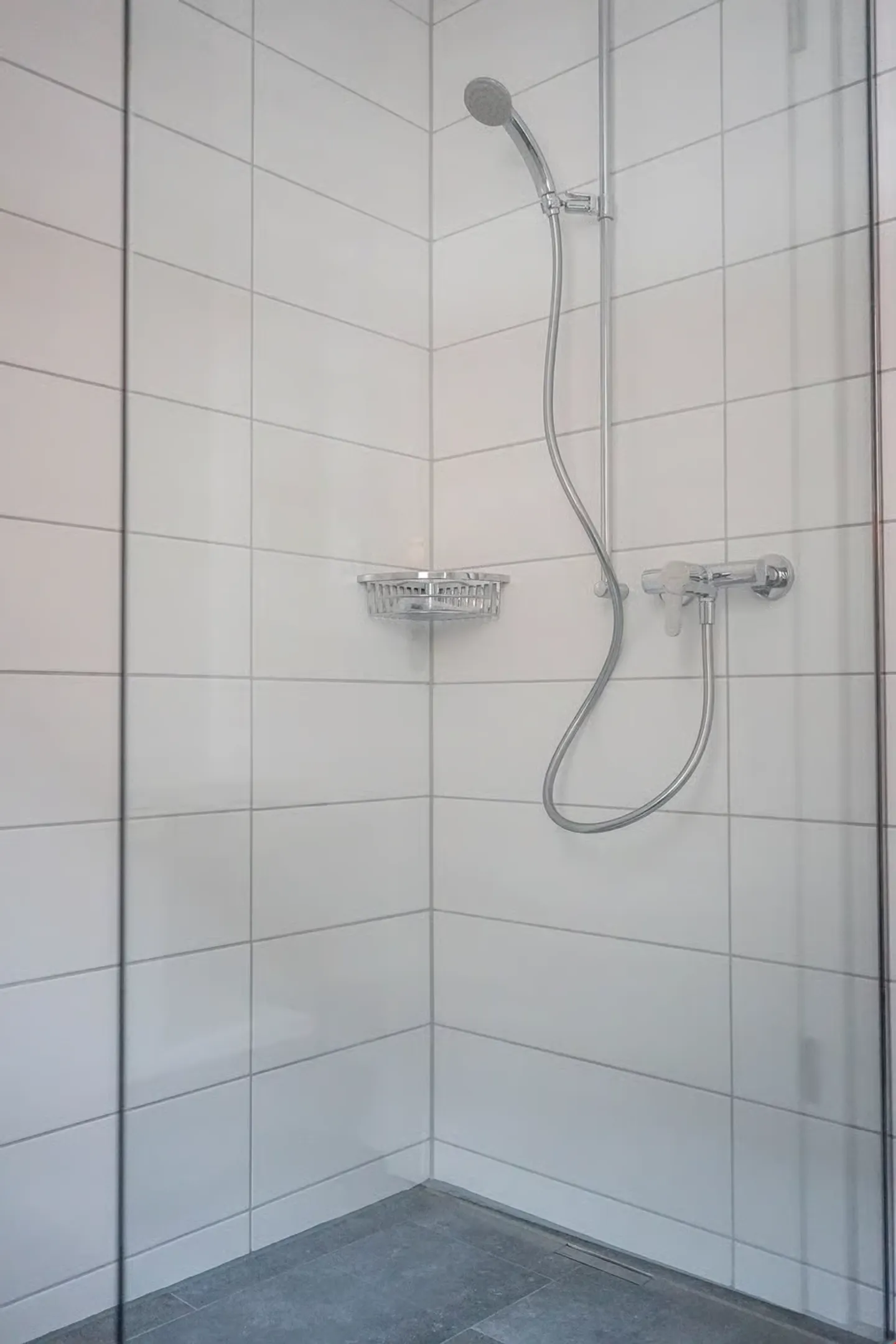 Moderne 3.5-Zimmerwohnung - Foto 8 von 9