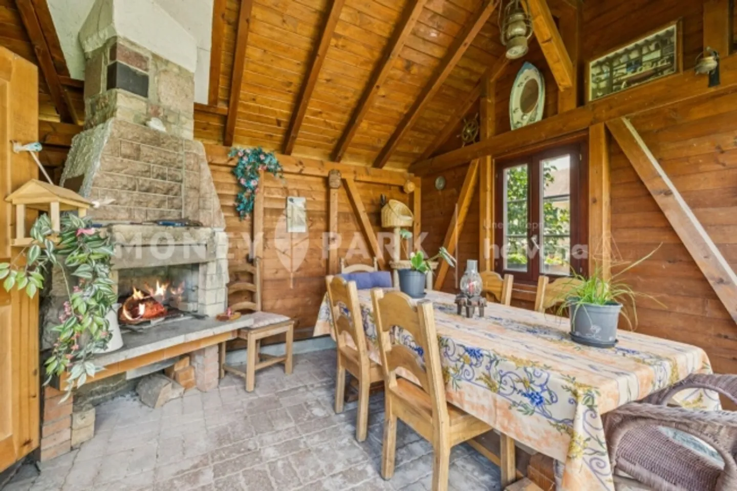 Villa indipendente con appartamento indipendente di 2,5 stanze - Foto 4 di 15