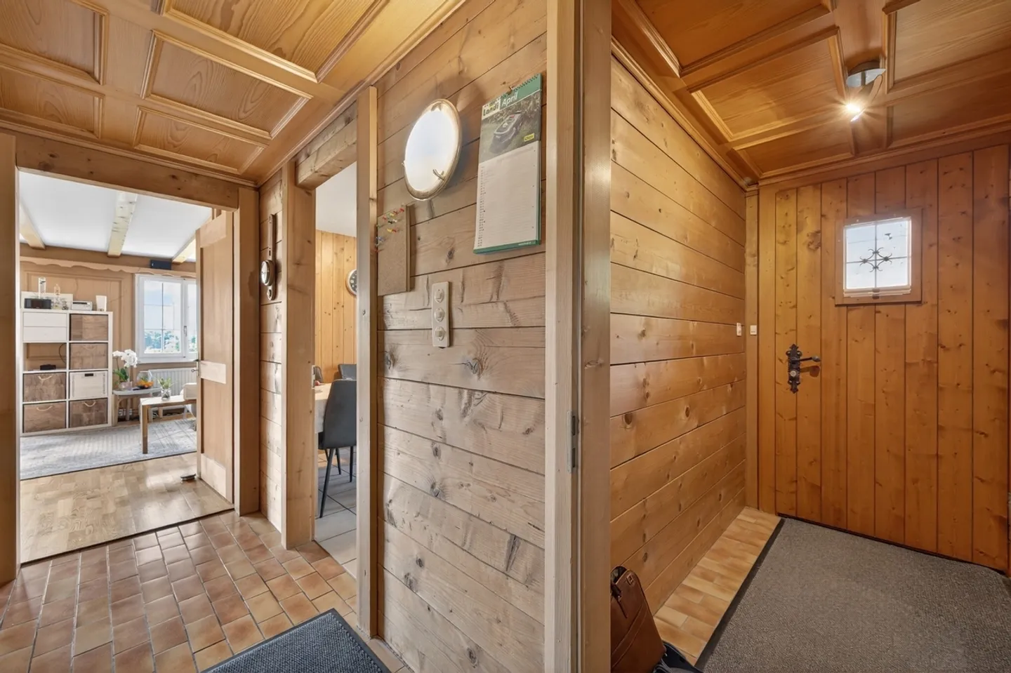 Garan boxes included, expansion potential and quiet, family-friendly environment - Photo 11 of 13