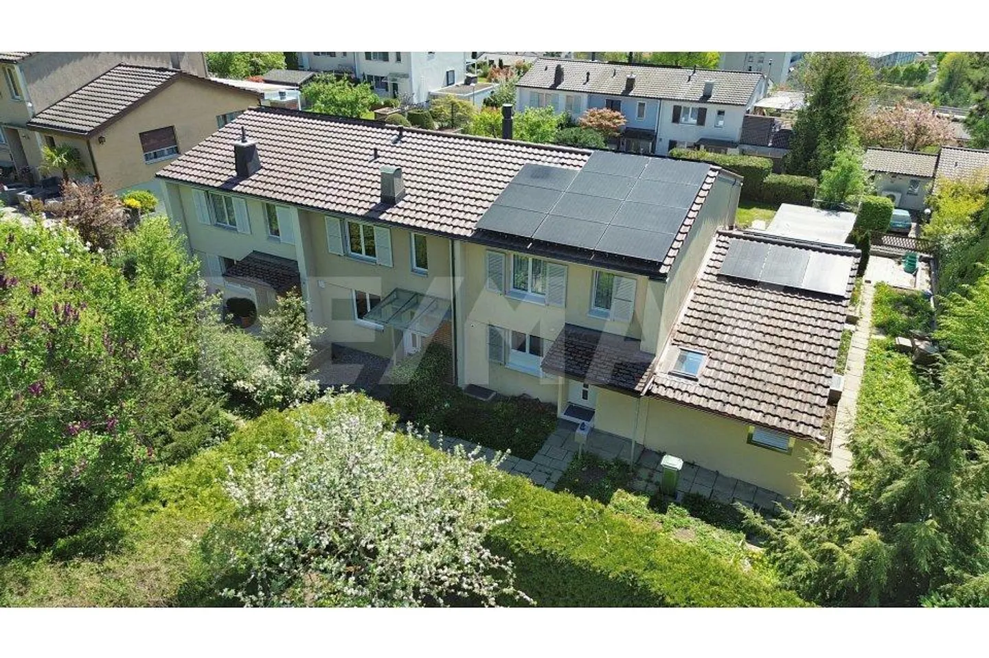 Your new home in Bolligen - quiet, green & close to the city - Photo 2 of 13