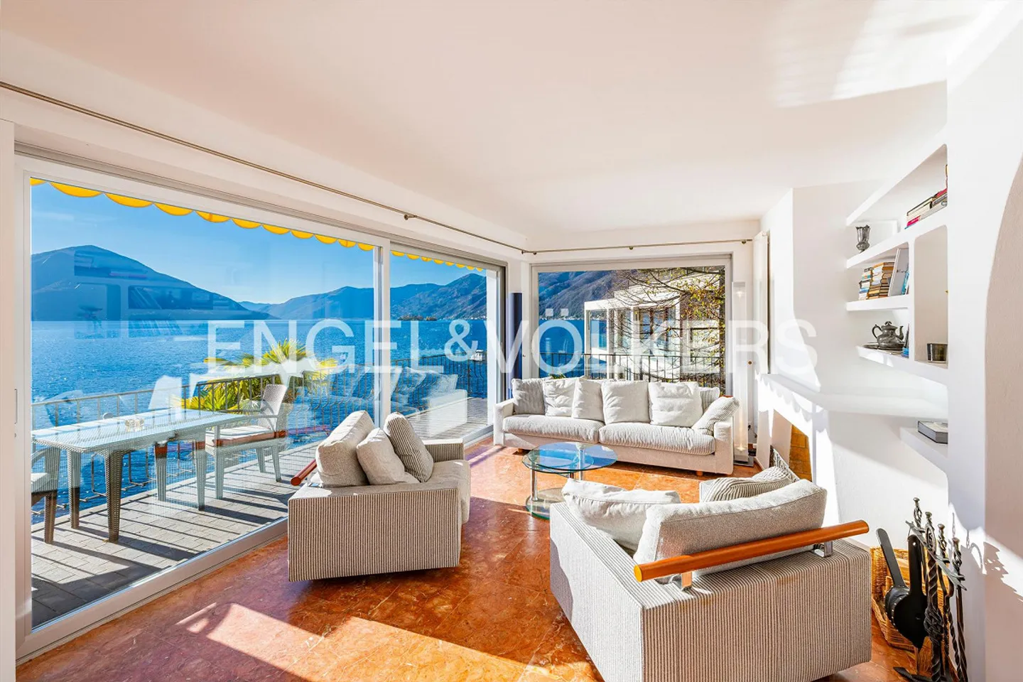 Villa elegante con accesso al lago ad Ascona (114) - Foto 4 di 17