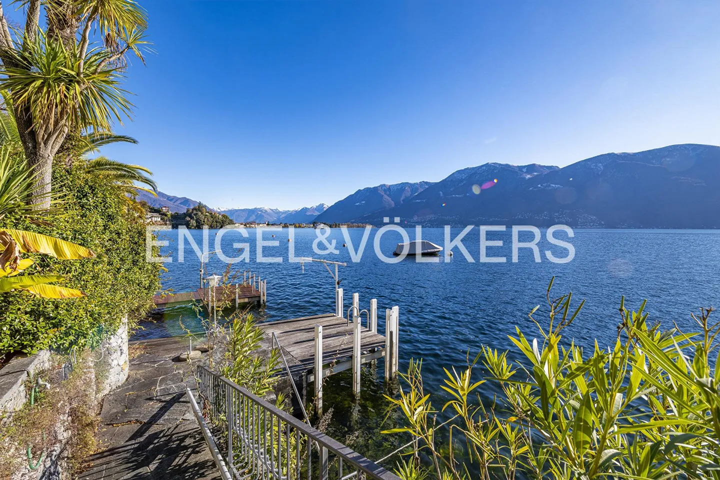 Villa elegante con accesso al lago ad Ascona (114) - Foto 16 di 17