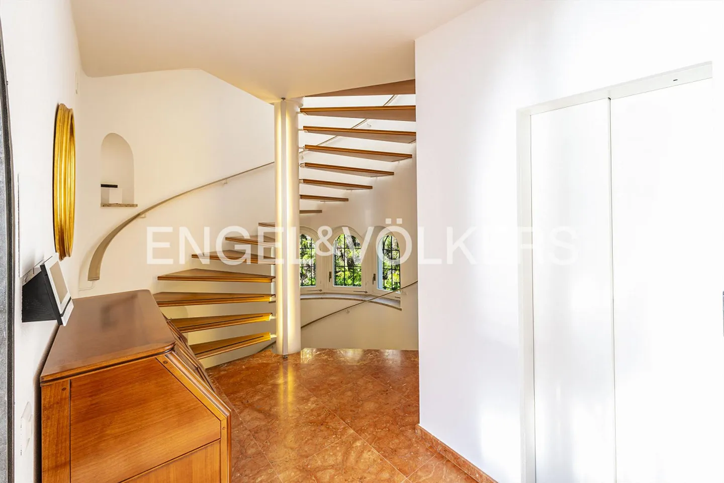 Villa elegante con accesso al lago ad Ascona (114) - Foto 10 di 17