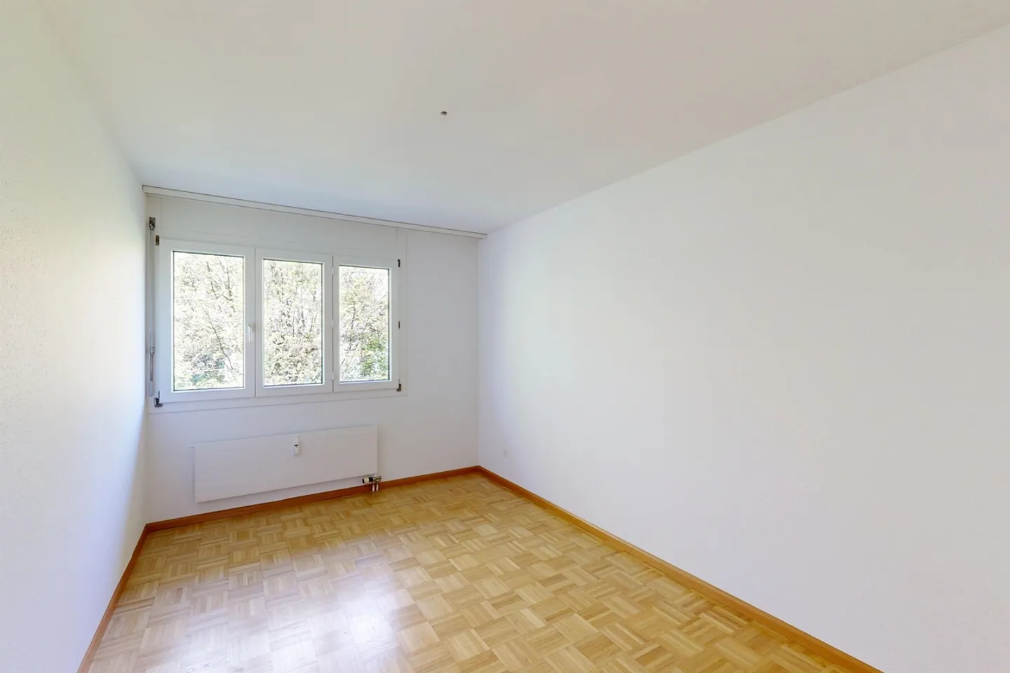 SPRING PROMOTION - 3 months rent-free living! - Photo 7 of 9
