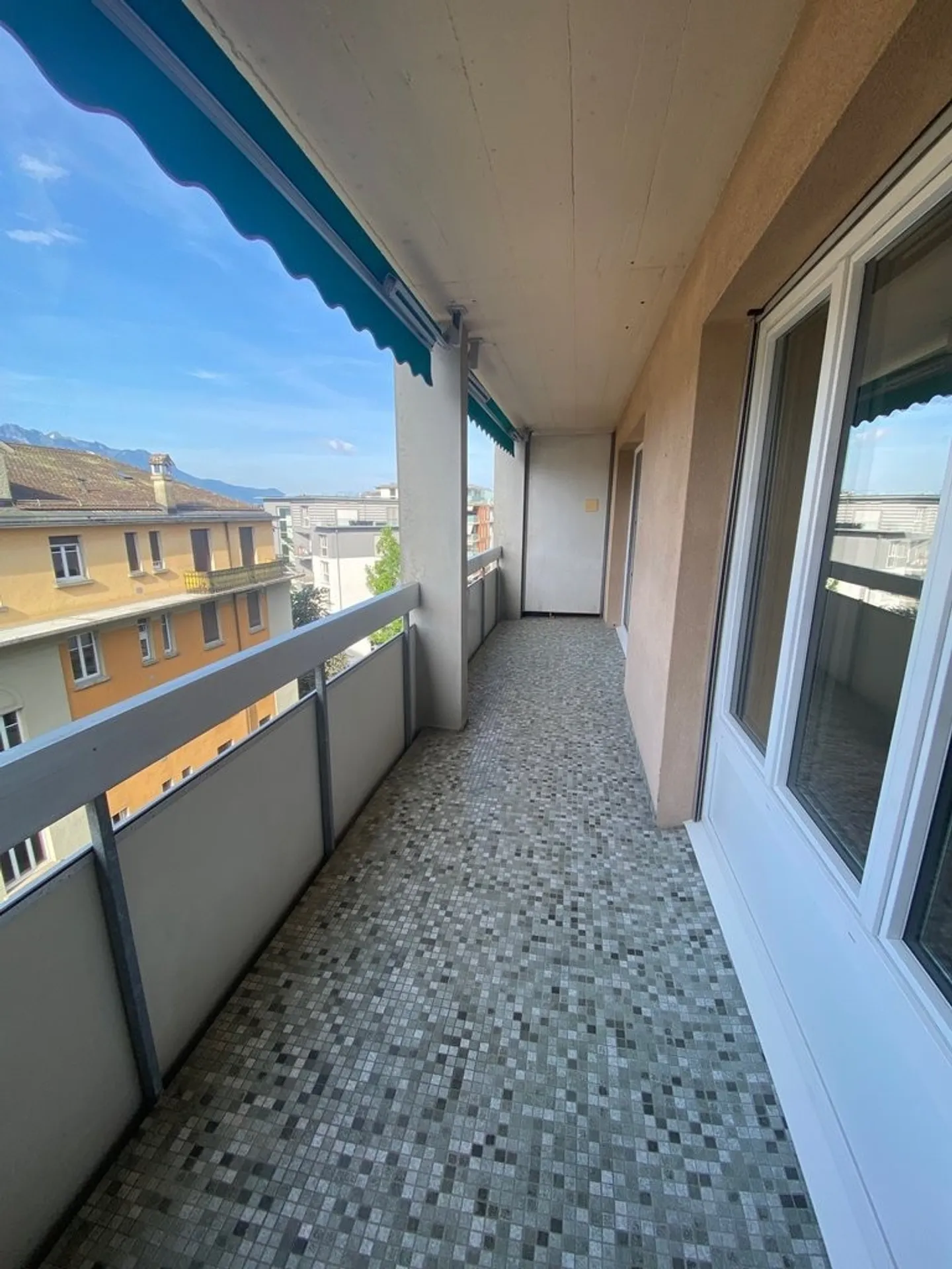 Appartamento in affitto - Foto 1 di 9