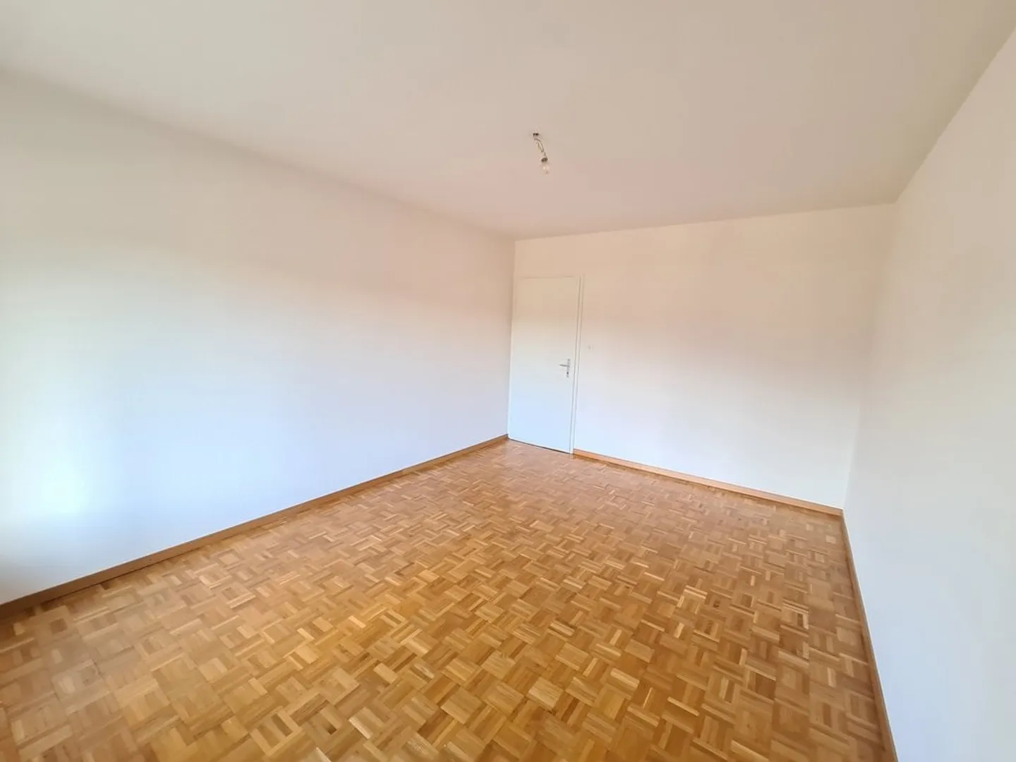 Appartamento in affitto - Foto 5 di 9