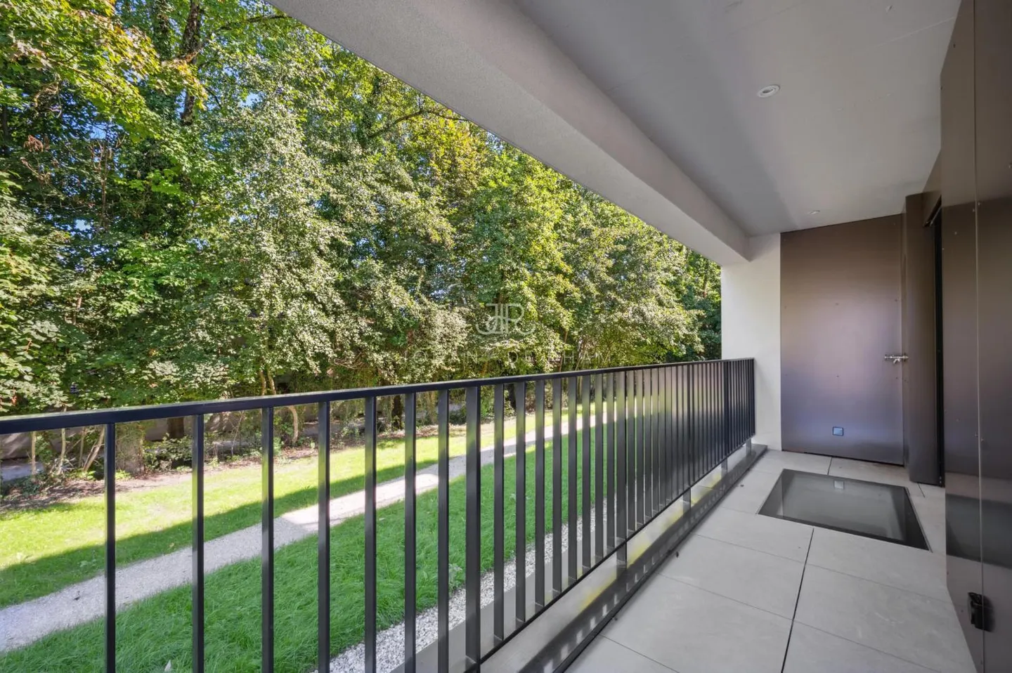 Exclusive: Triplex apartment with 4/5 bedrooms near the Collège du Léma - Photo 10 of 10