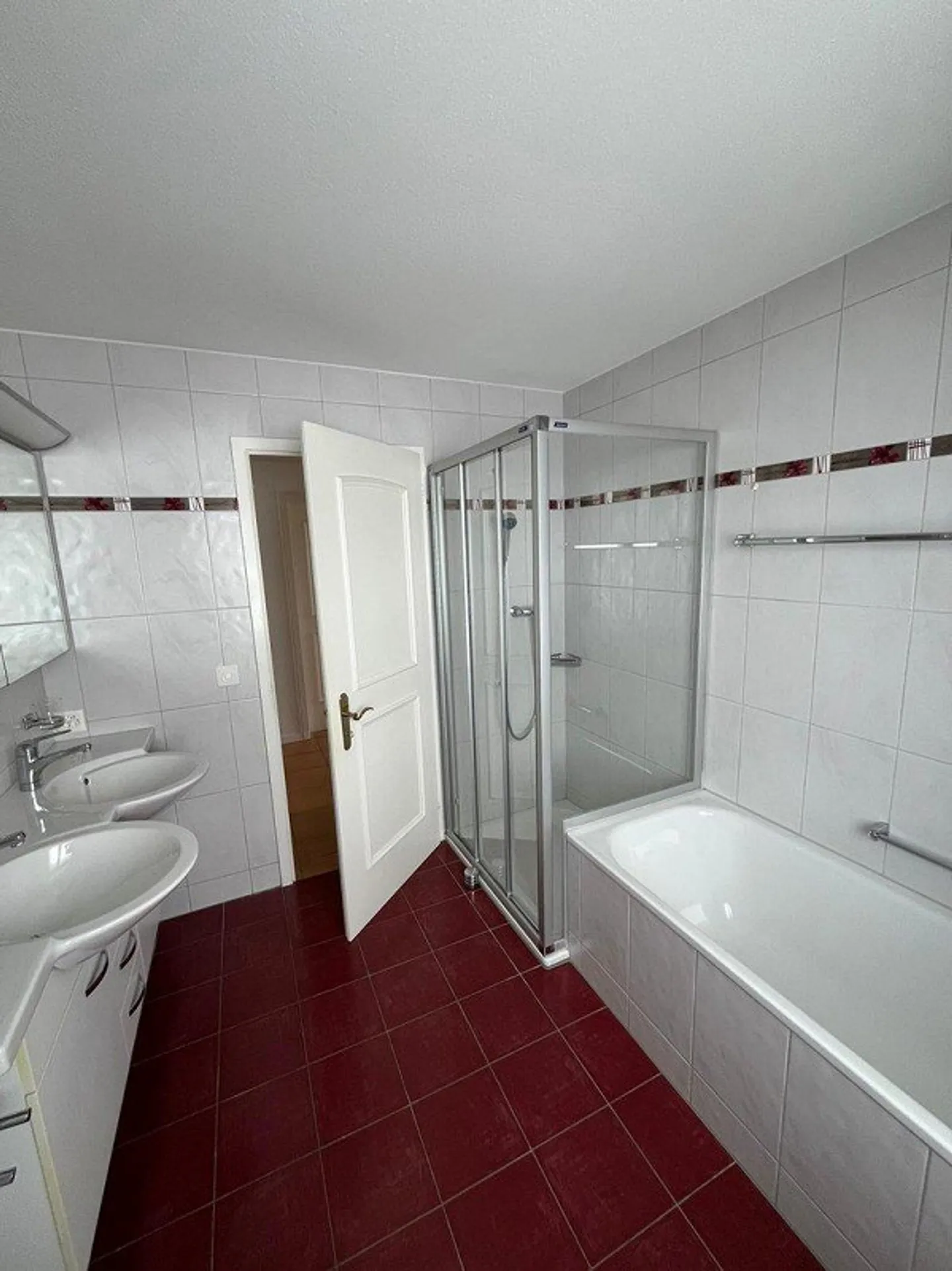 Appartamento 5 ½ locali con vista montagna spettacolare - Foto 9 di 10