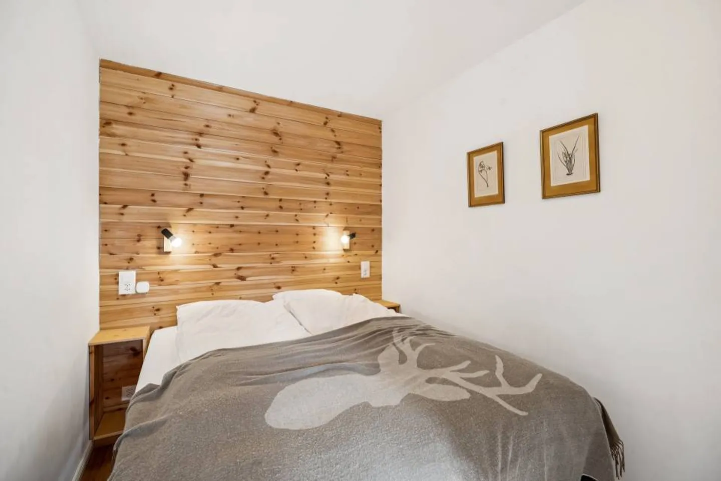 Amethyst 10 - Renovated apartment with balcony in Roche Grises - Photo 6 of 13