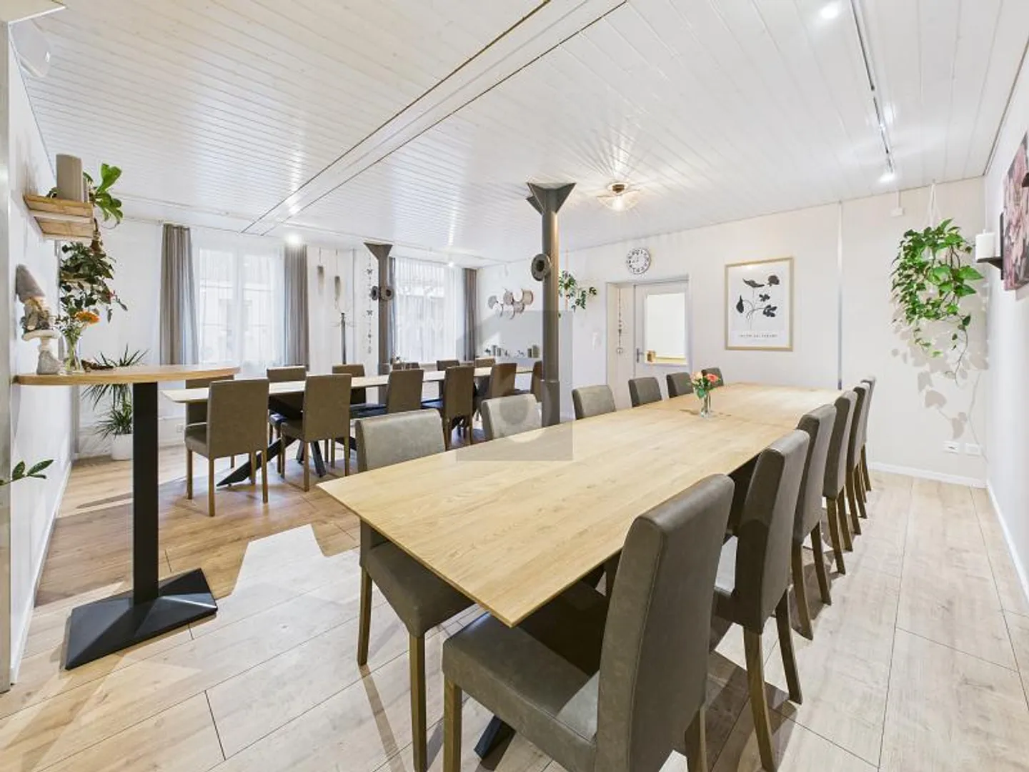 SPACIOUS WITH DEVELOPMENT POTENTIAL - Photo 2 of 6