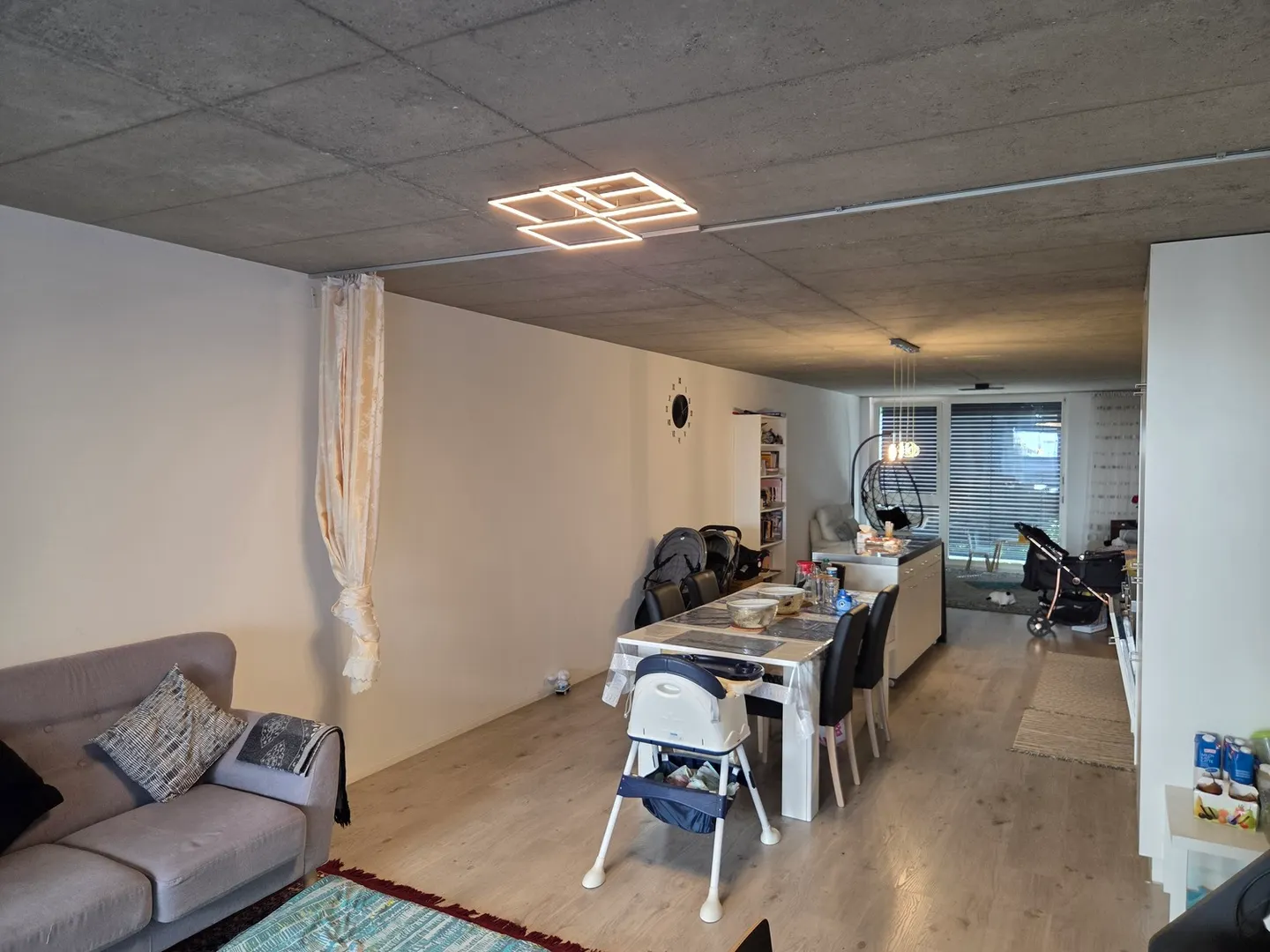Möblierte Wohnung in Schlieren - Foto 2 von 12