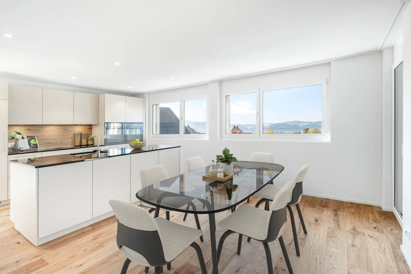 Four exclusive new-build houses - Photo 2 of 7