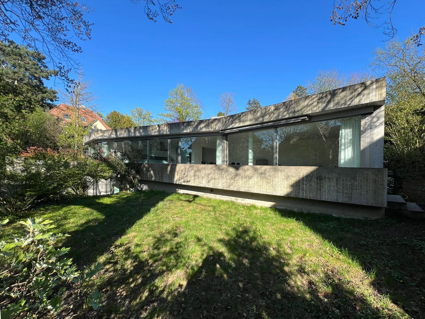 Architecture avec Charisme – Maison individuelle de 5,5 pièces à Binningen - Photo 3 sur 13