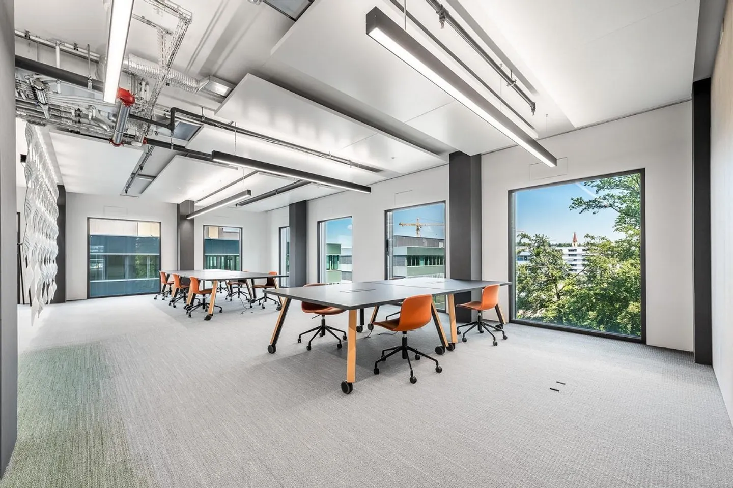 R2 Tower - Take Your Business to New Heights! - Photo 1 of 13