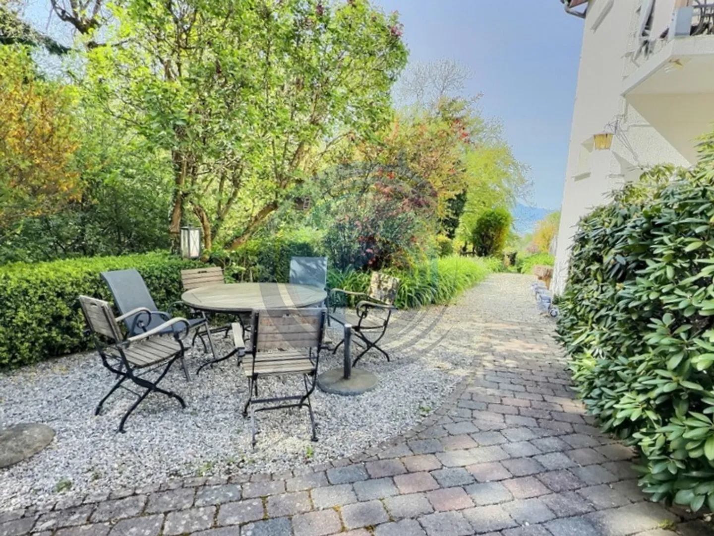 CHARMING PROPERTY WITH PANORAMIC VIEW - SAINT-LÉGIER-LA CHIÉSAZ - Photo 8 of 13