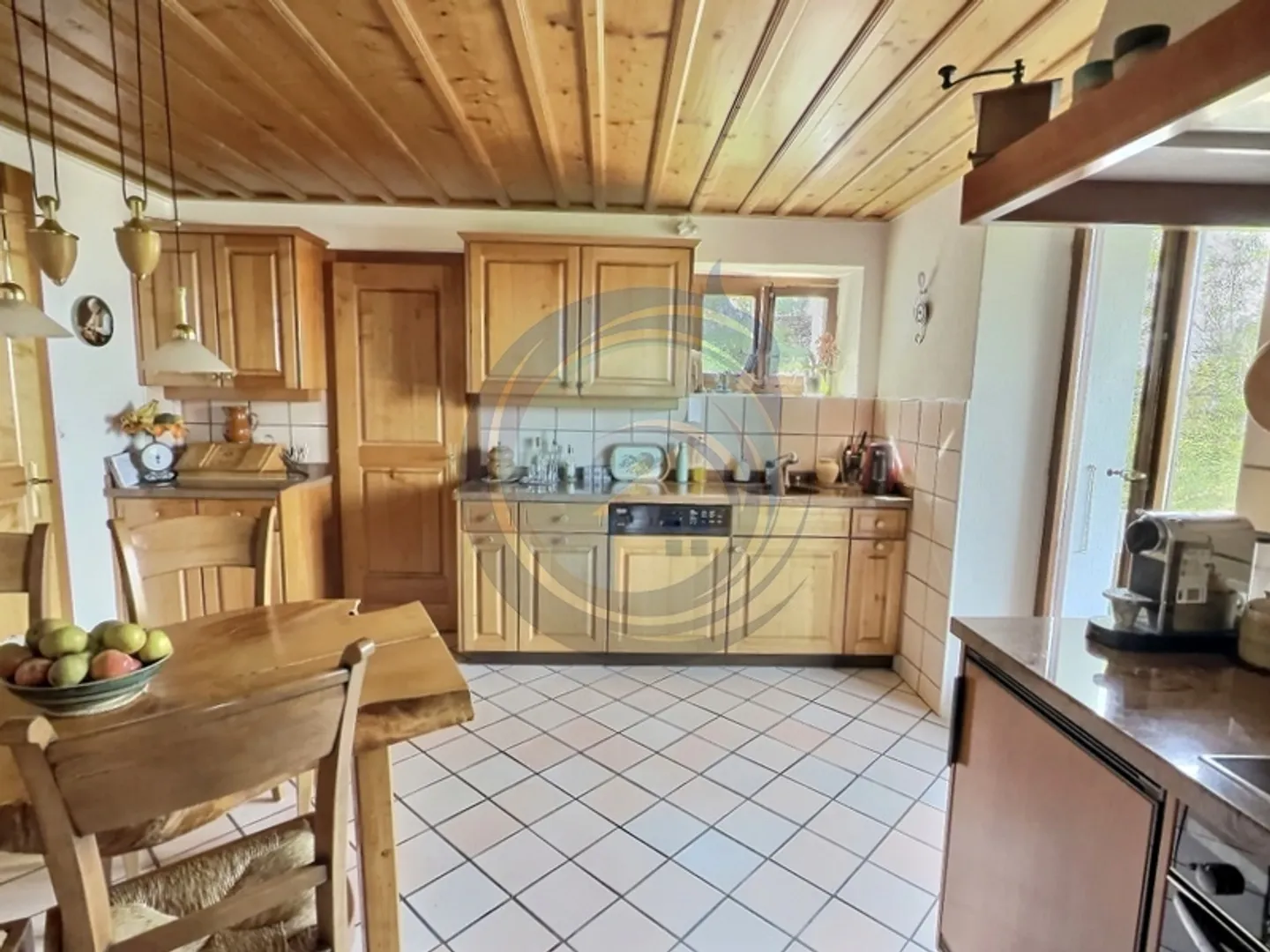 CHARMING PROPERTY WITH PANORAMIC VIEW - SAINT-LÉGIER-LA CHIÉSAZ - Photo 10 of 13